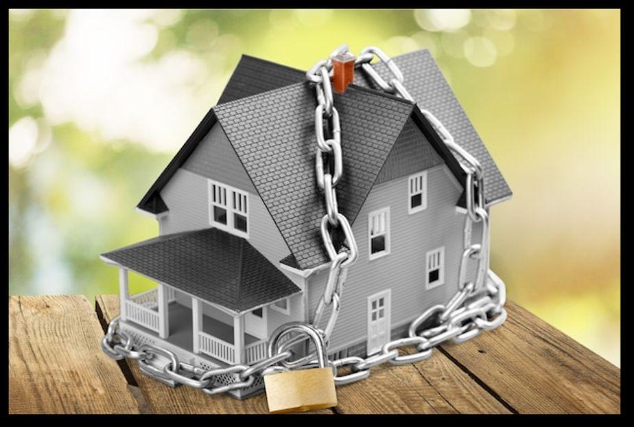 Unlocking Success: How Amateurs Can Safeguard Their Real Estate Projects