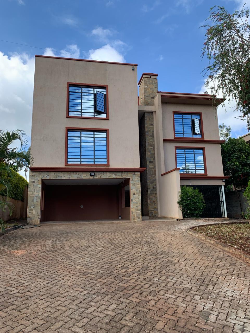 5BR Home To Let in Runda Gardens  - Image 1