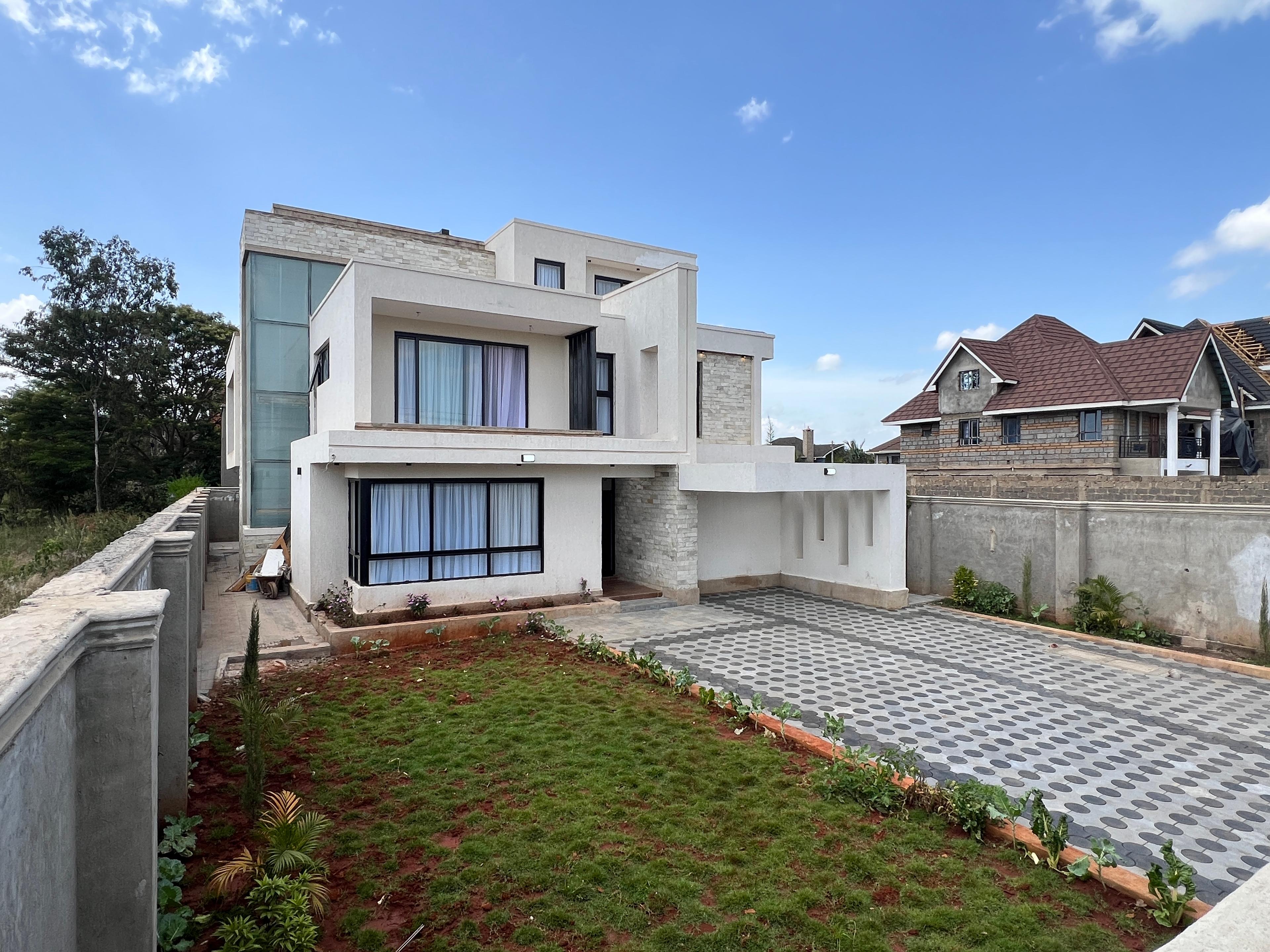  Luxurious Villas for Sale in Kenyatta Road - Image 1