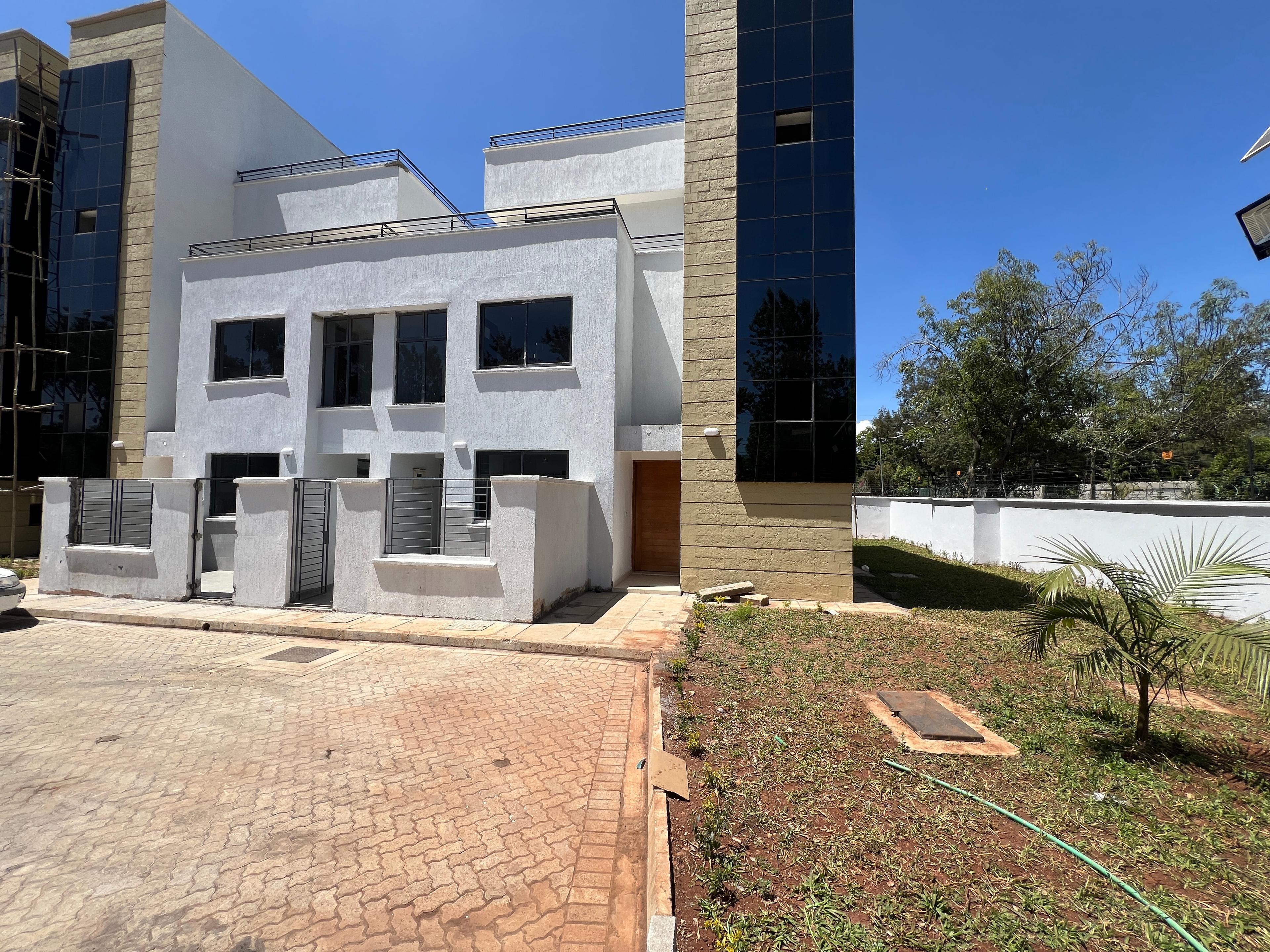 4-Bedroom Mansion for Sale in Lavington - Image 1