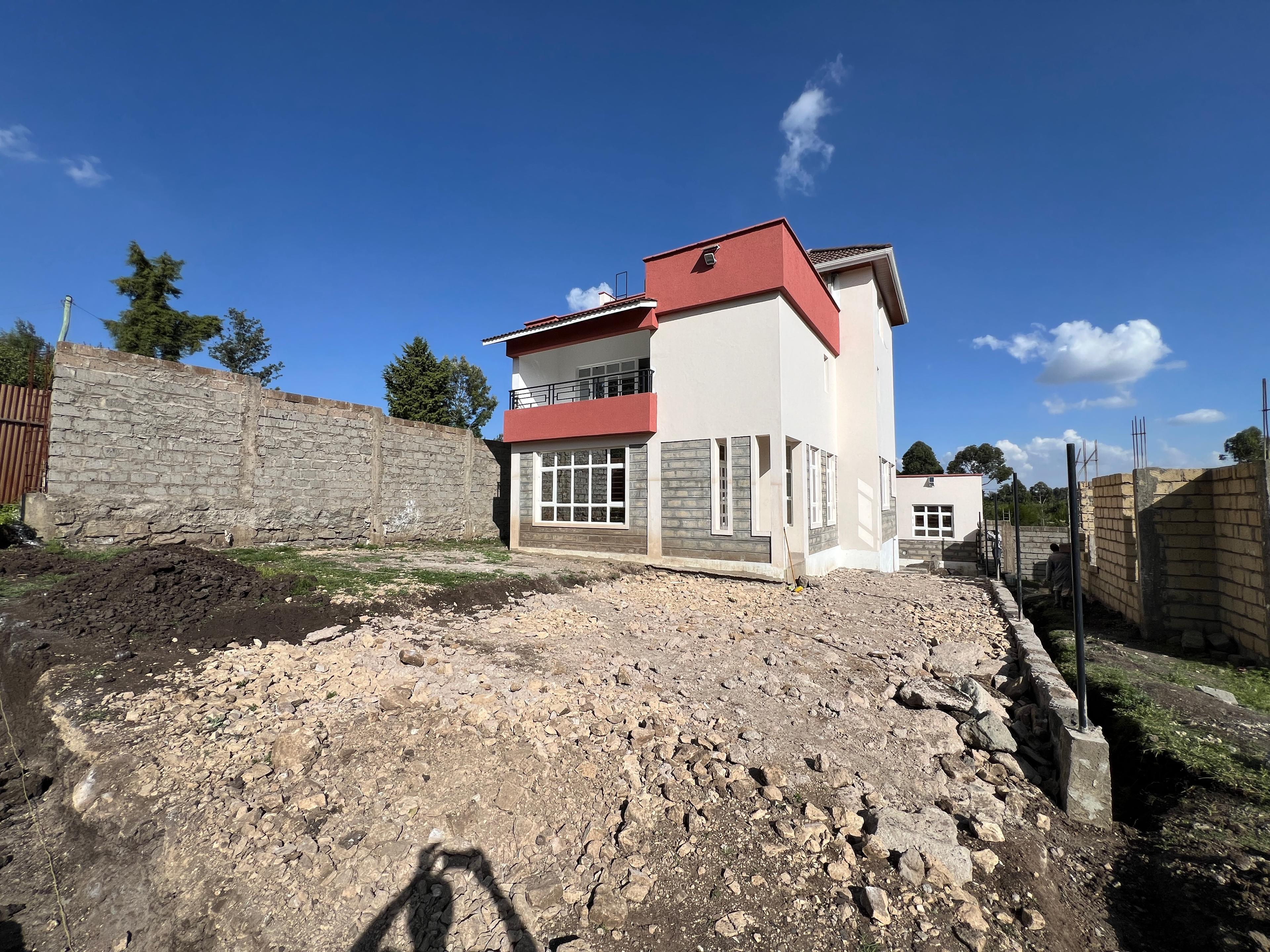 4 BR MASION ON SALE IN NGONG (NO DSQ) - Image 1