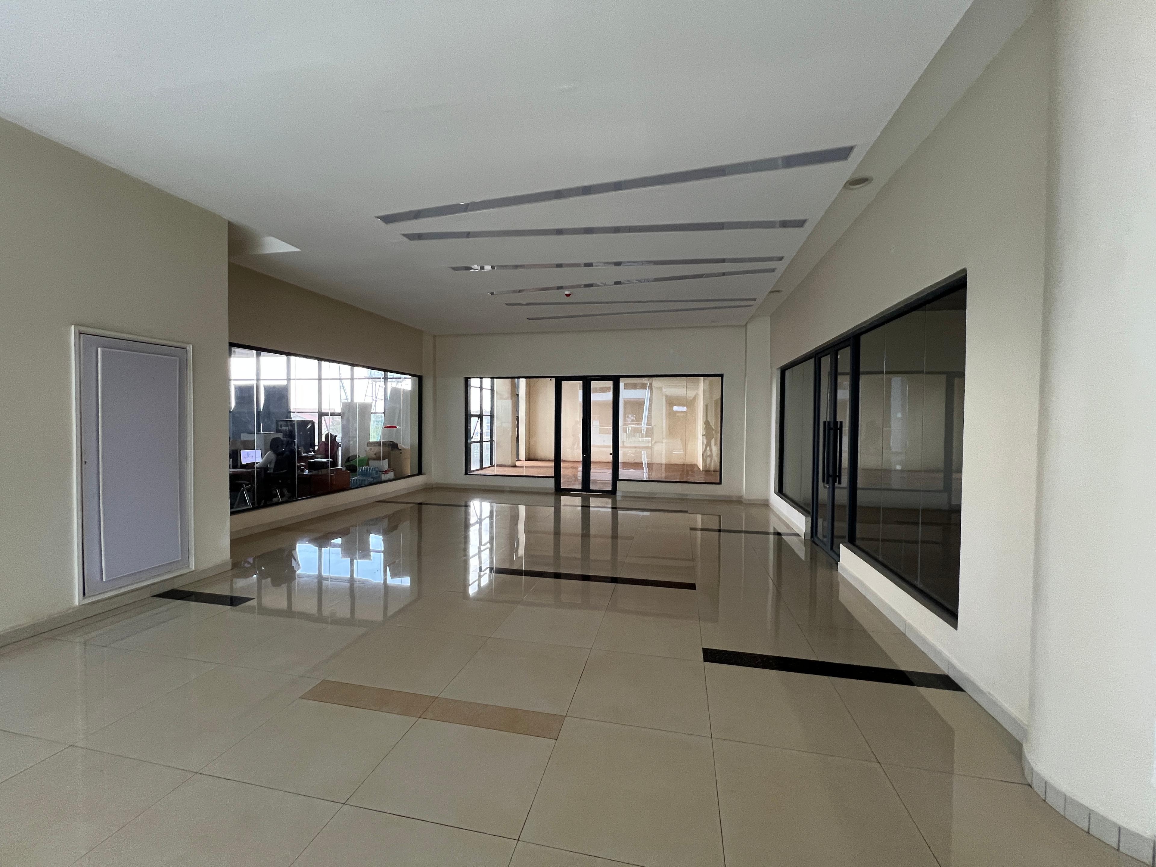 Offices to let In Kiambu rd -Thindigwa - Image 7