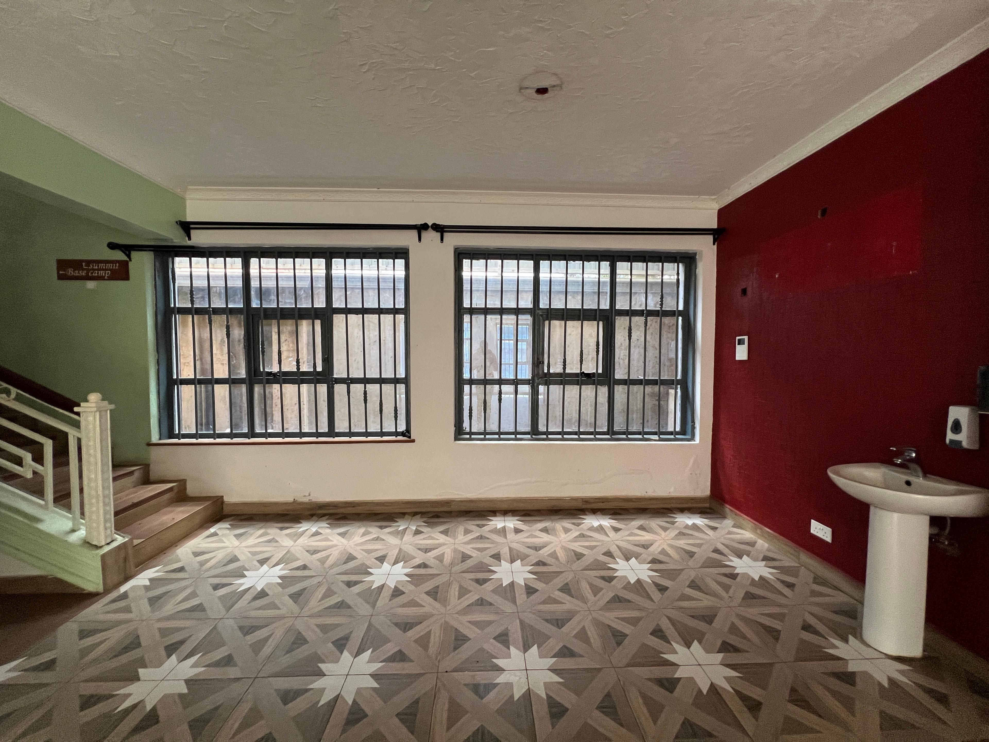 5BR Mansion on Sale in Membley Estate- Ruiru - Image 5