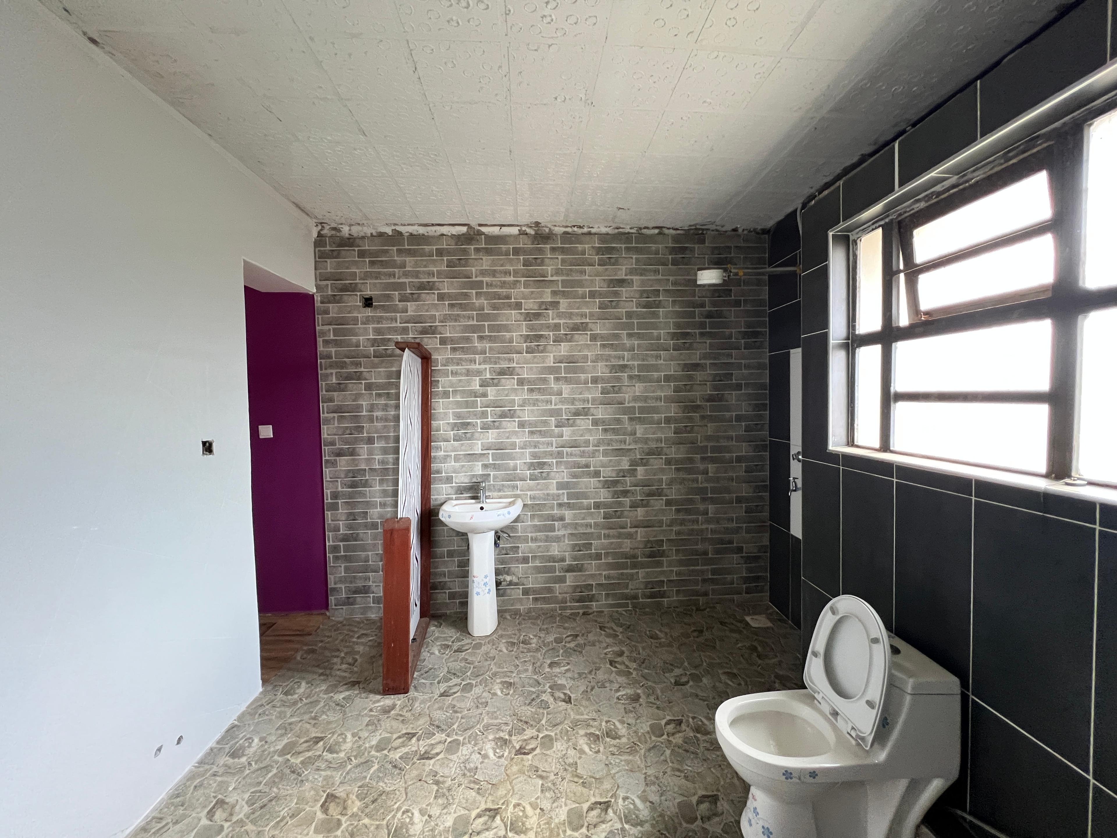 5BR Mansion on Sale in Membley Estate- Ruiru - Image 17