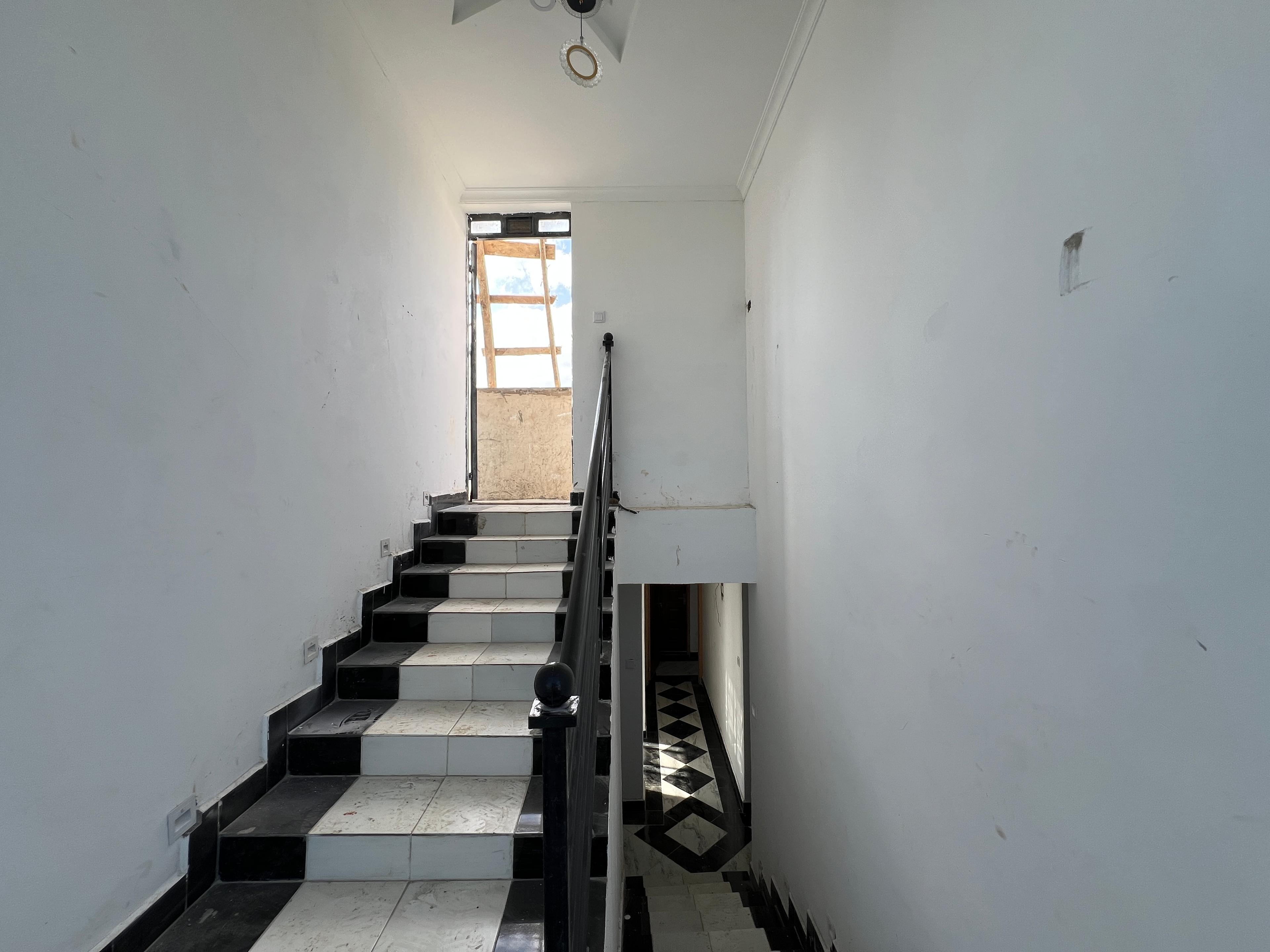 4BR Flat Roof Bungalows on Sale in Ruiru- Mugutha  - Image 18