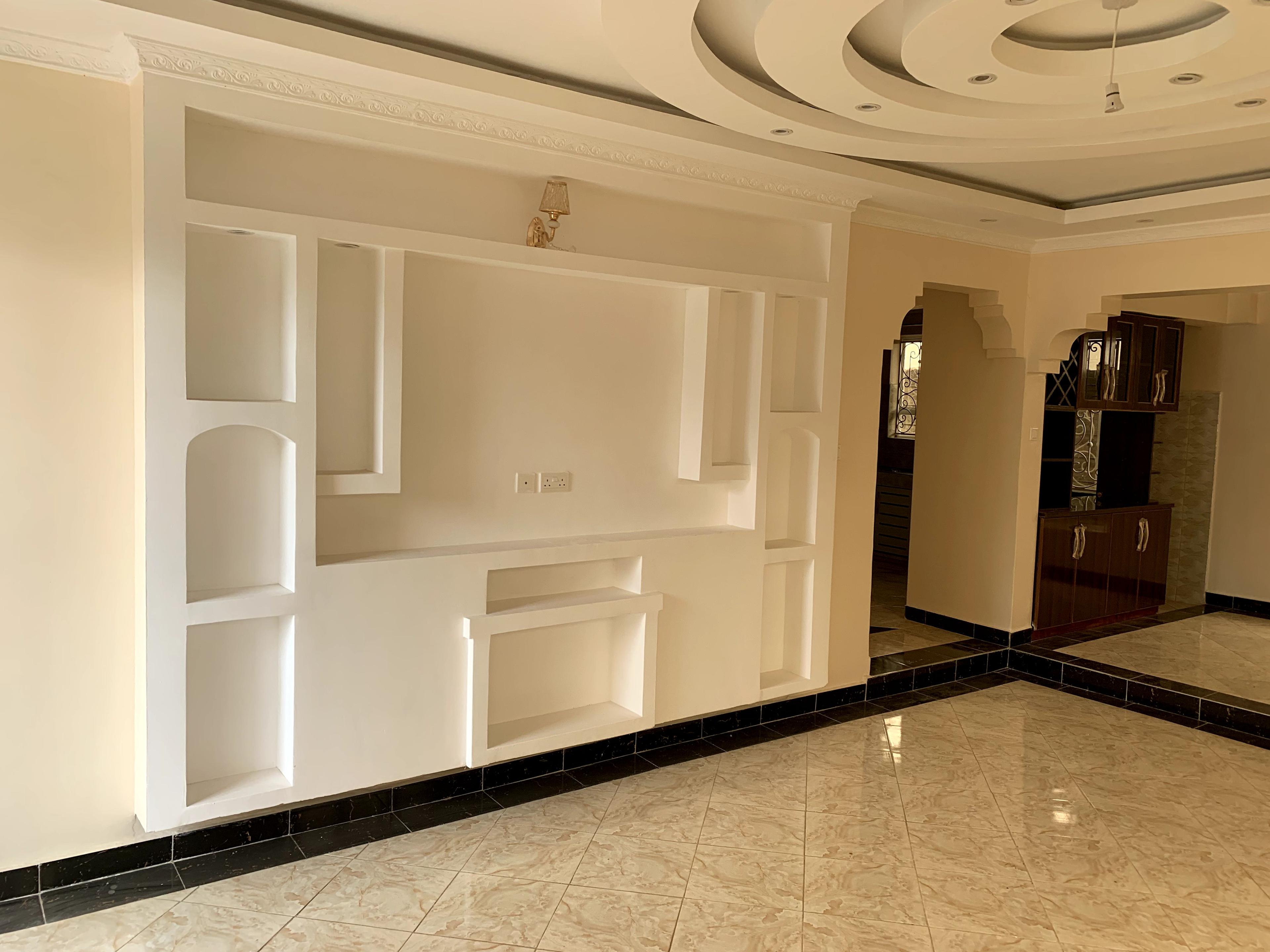 4BR Mansion on Sale in Matangi - Image 13