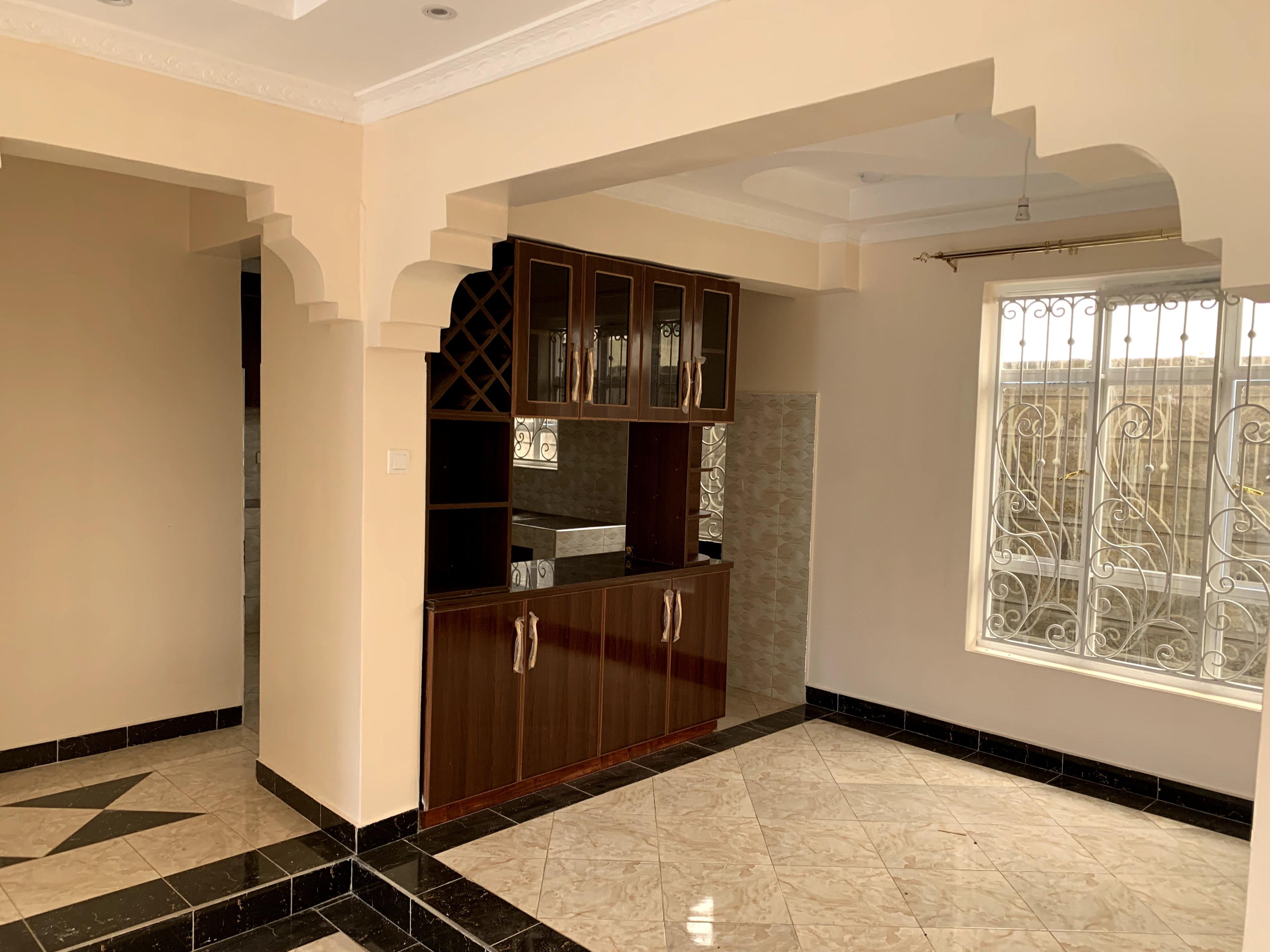 4BR Mansion on Sale in Matangi - Image 5