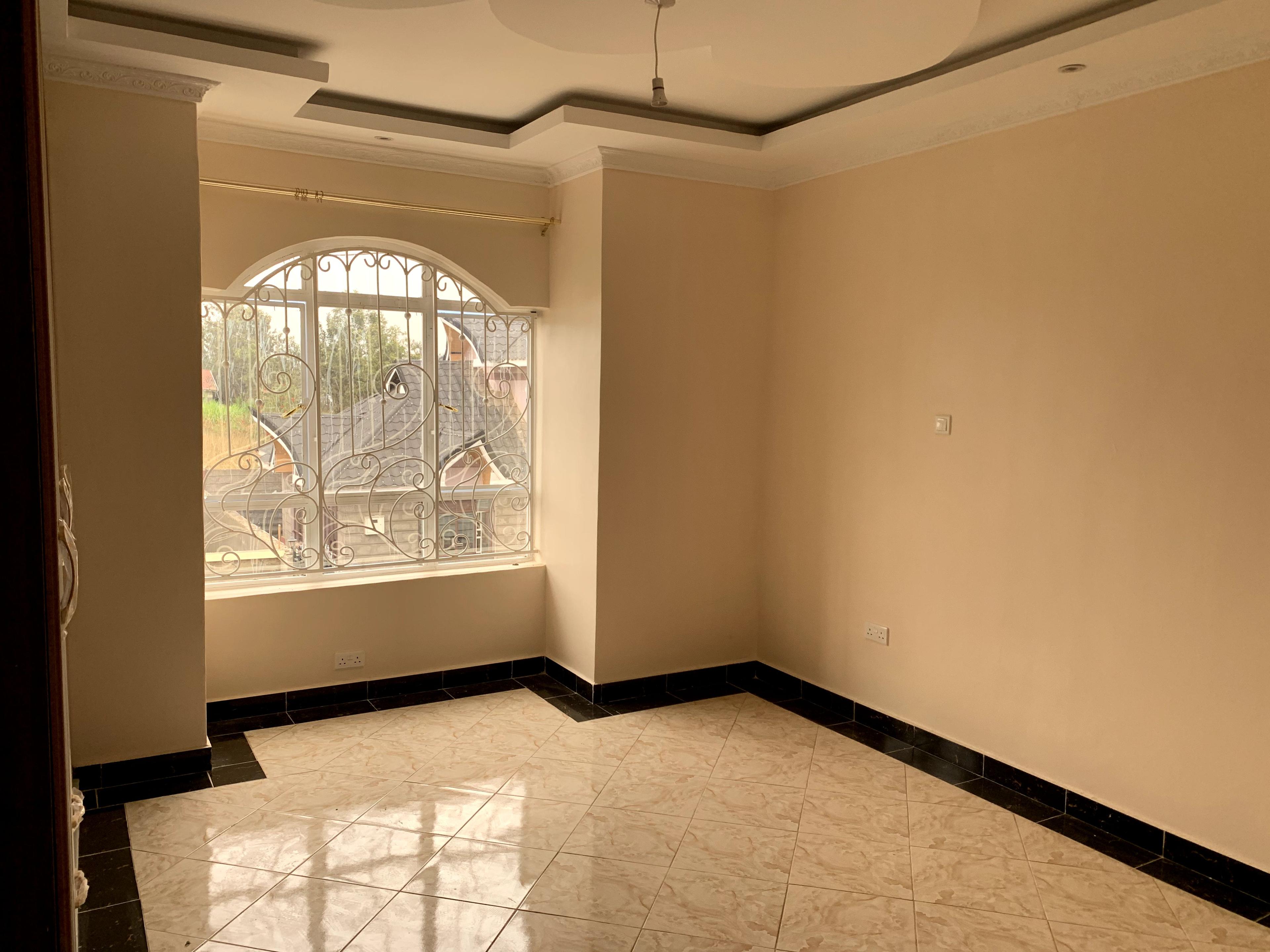 4BR Mansion on Sale in Matangi - Image 12