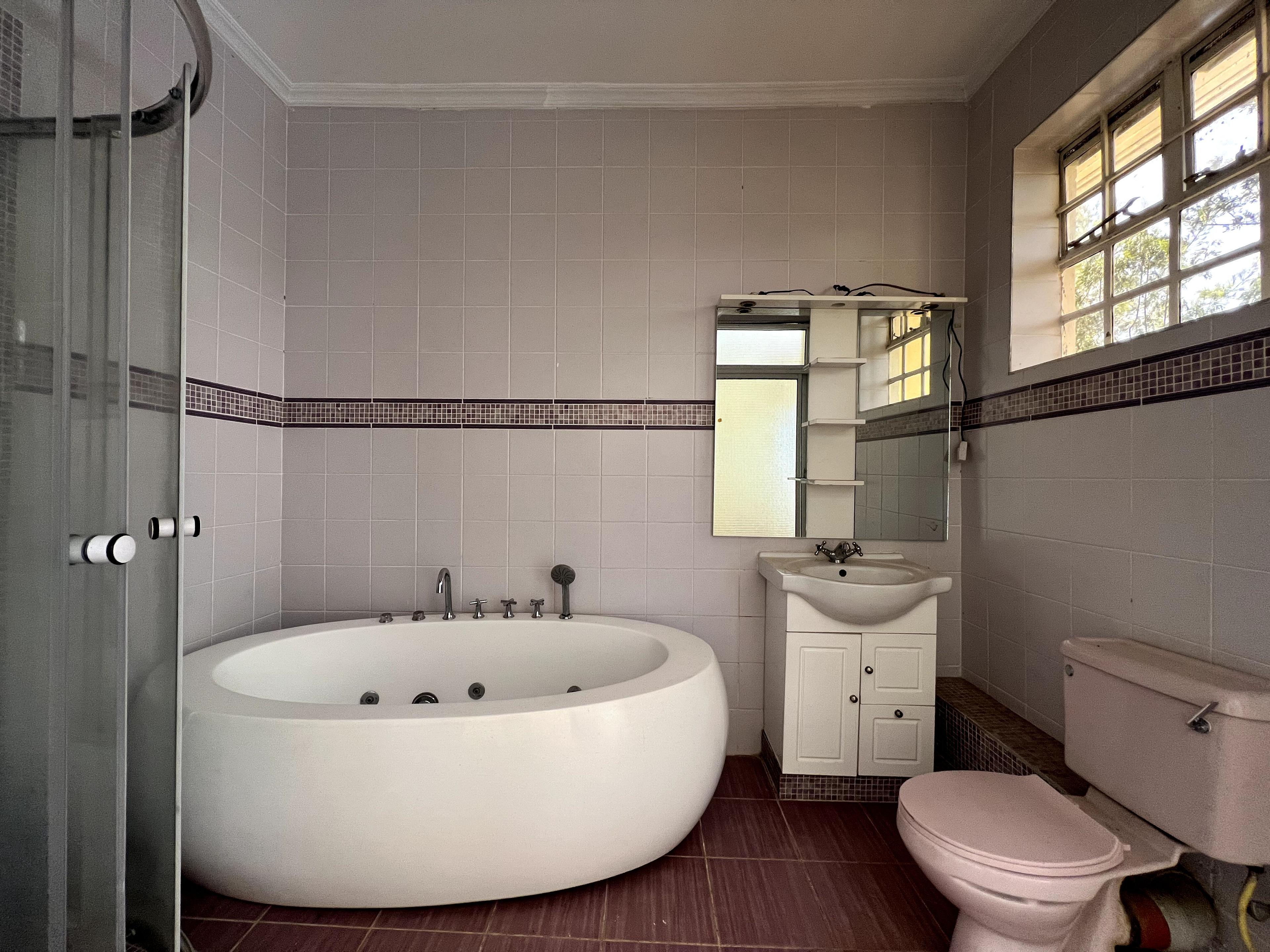 5 BR MANSION ON SALE IN KAREN - Image 15