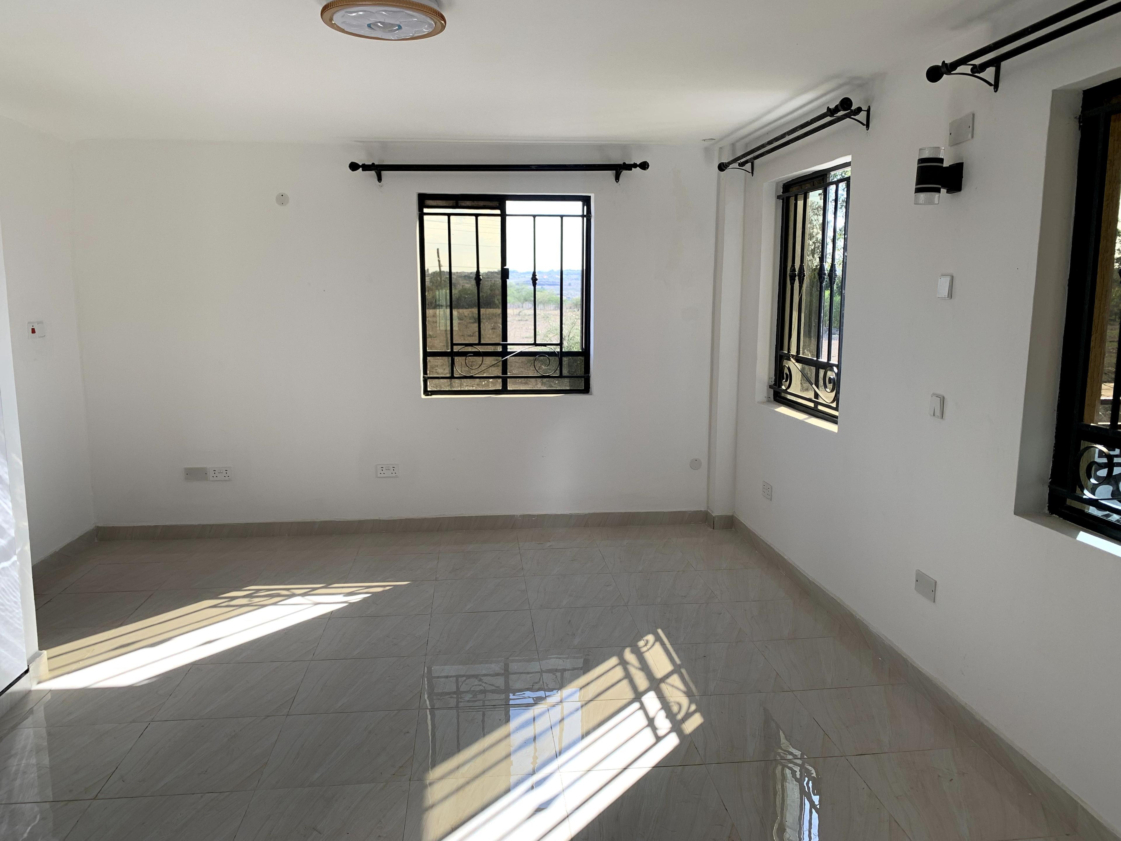 5BR HOME in Kitengela - Image 9