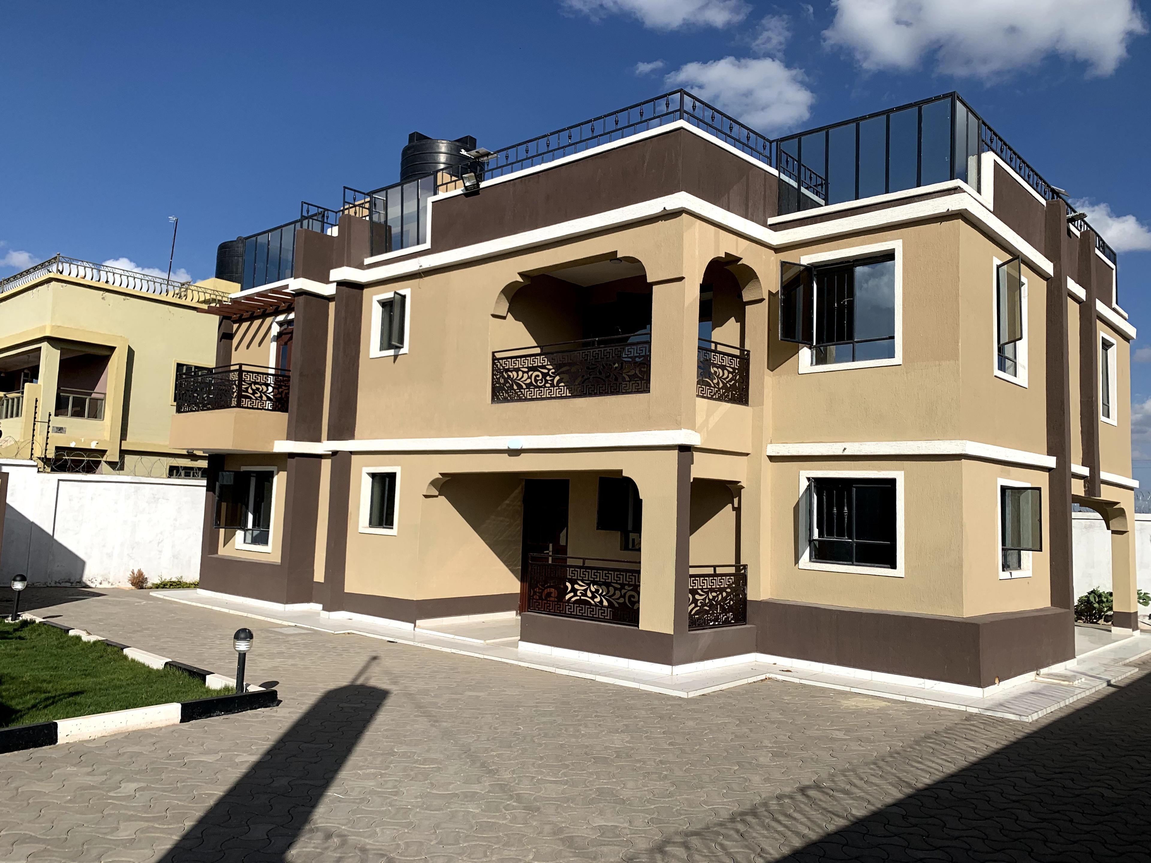 5BR HOME in Kitengela - Image 10