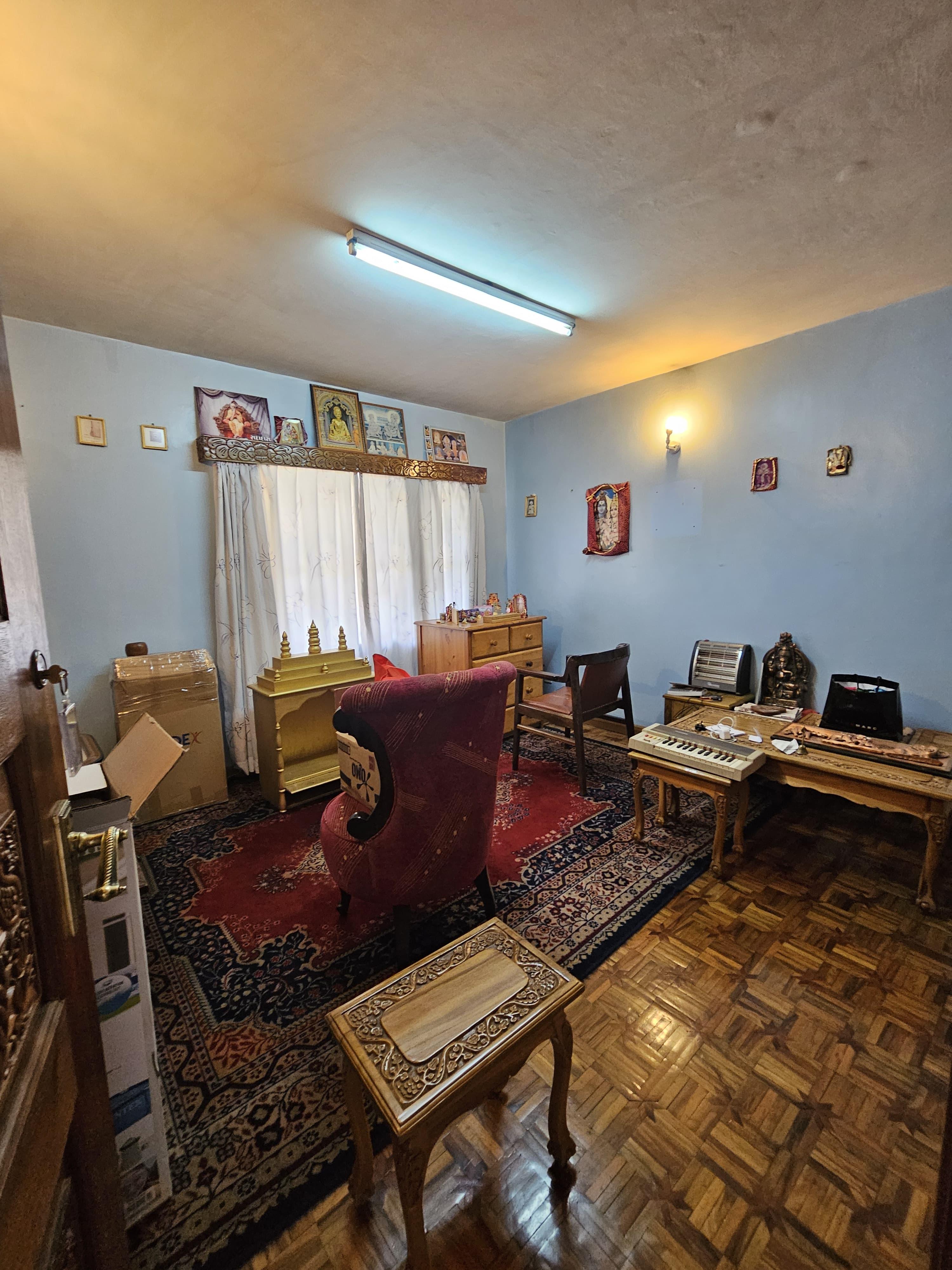 5-Bedroom Maisonette for Sale  Parklands - Image 15