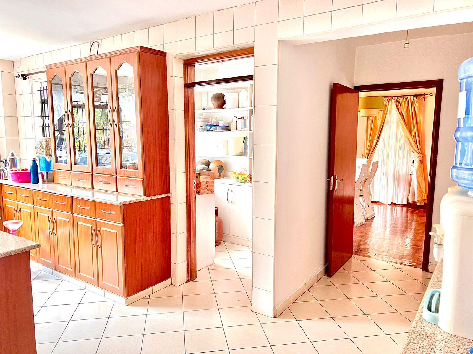 5BR +DSQ to Let in  Mountain View - Image 6
