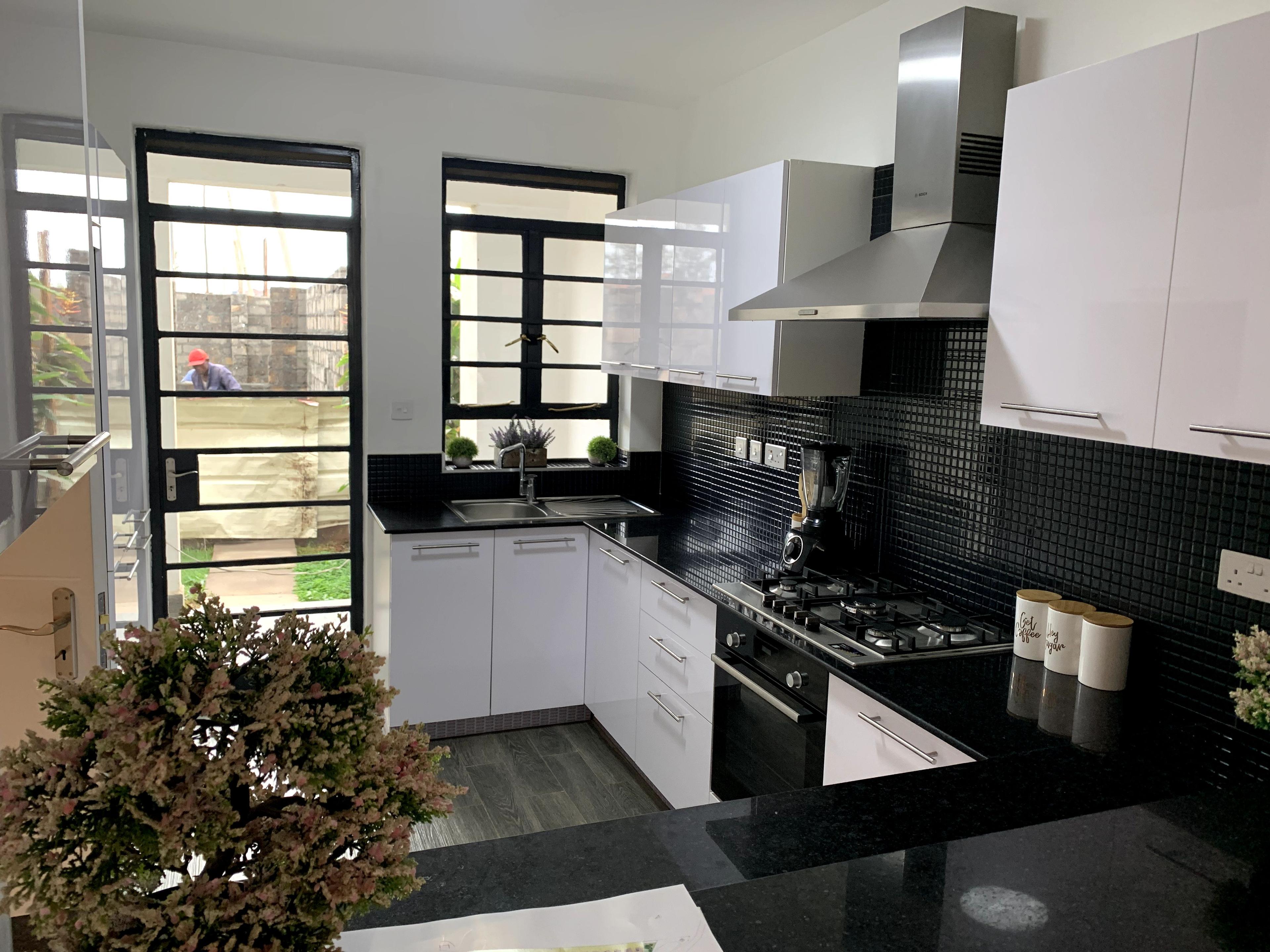 4 Bedroom homes on Sale in Runda  - Image 11