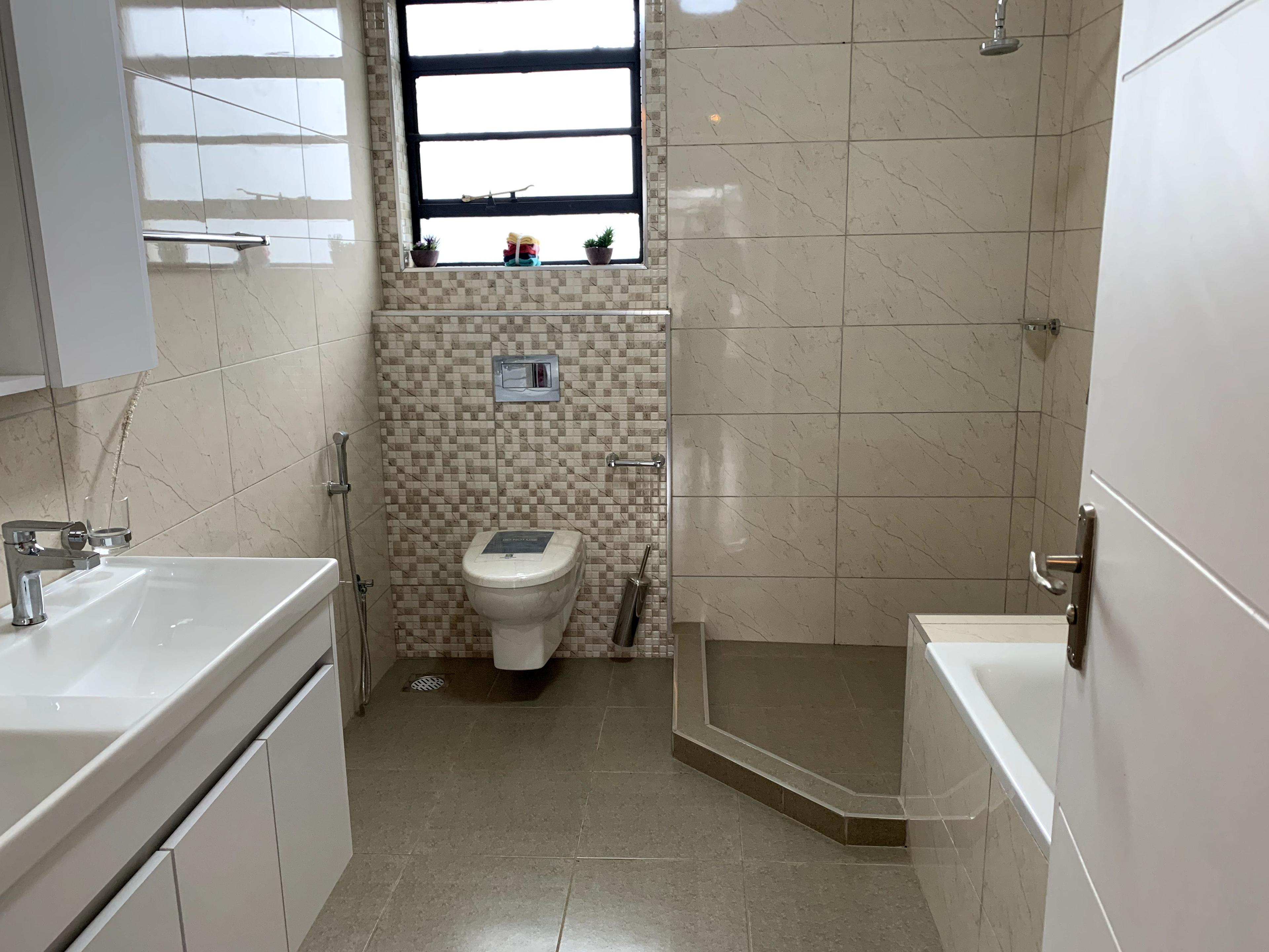 4 Bedroom homes on Sale in Runda  - Image 10
