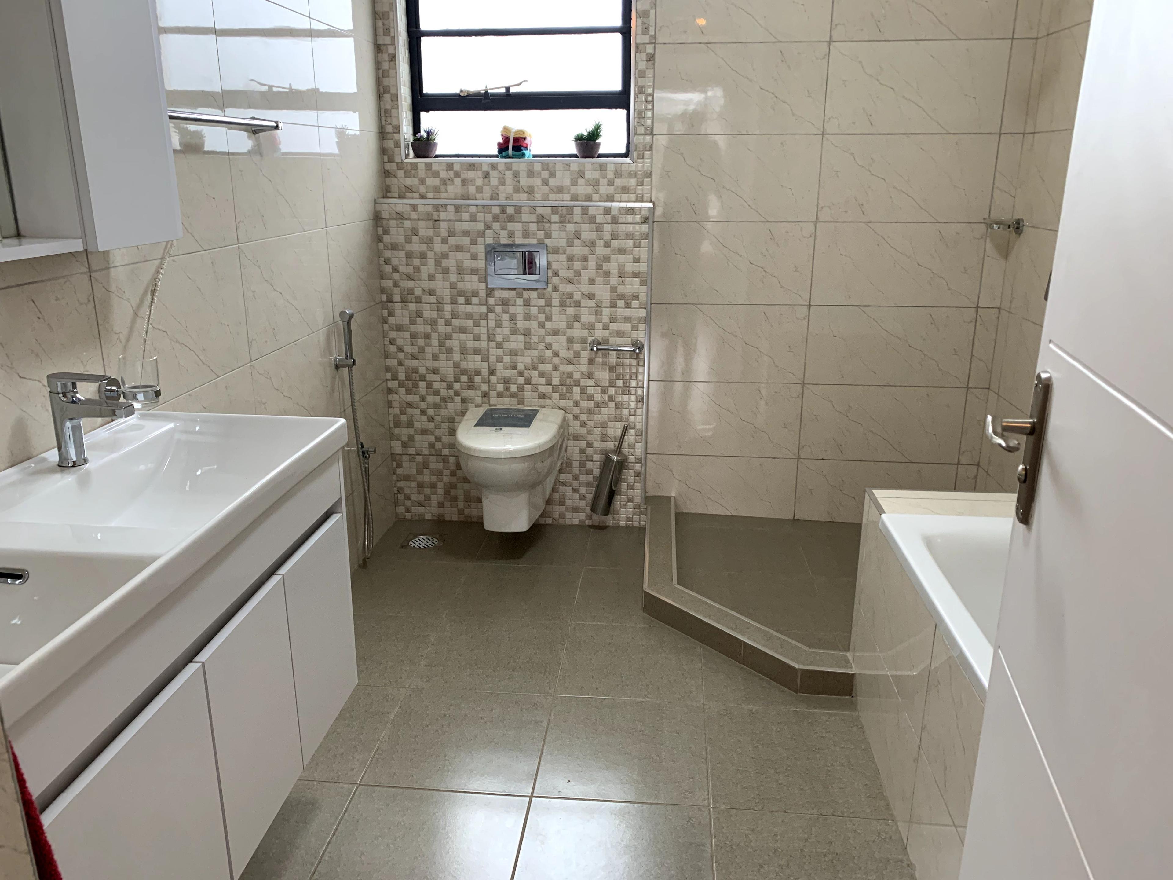4 Bedroom homes on Sale in Runda  - Image 5