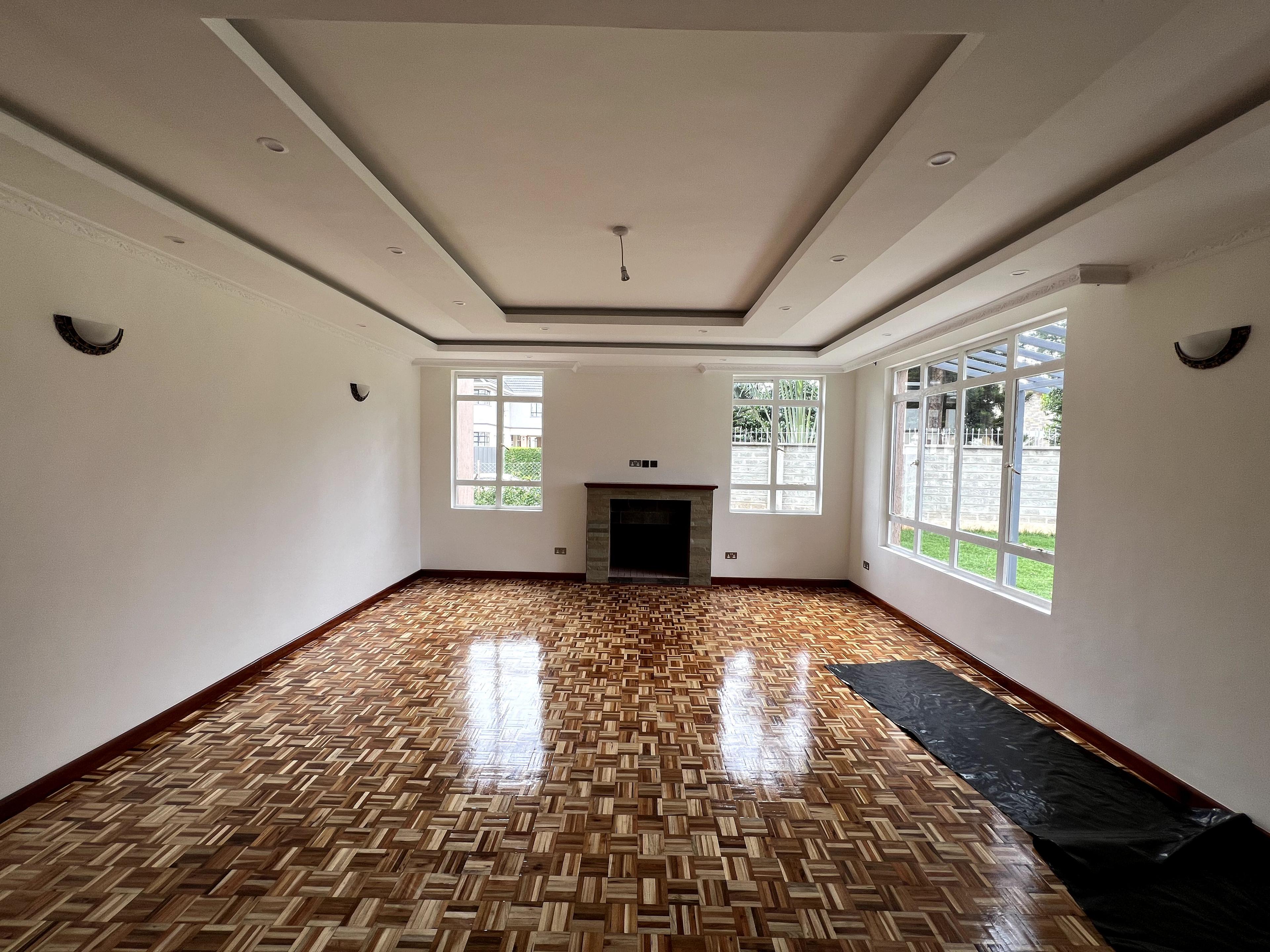 5BR Mansion on Sale in Garden Estate - Image 3