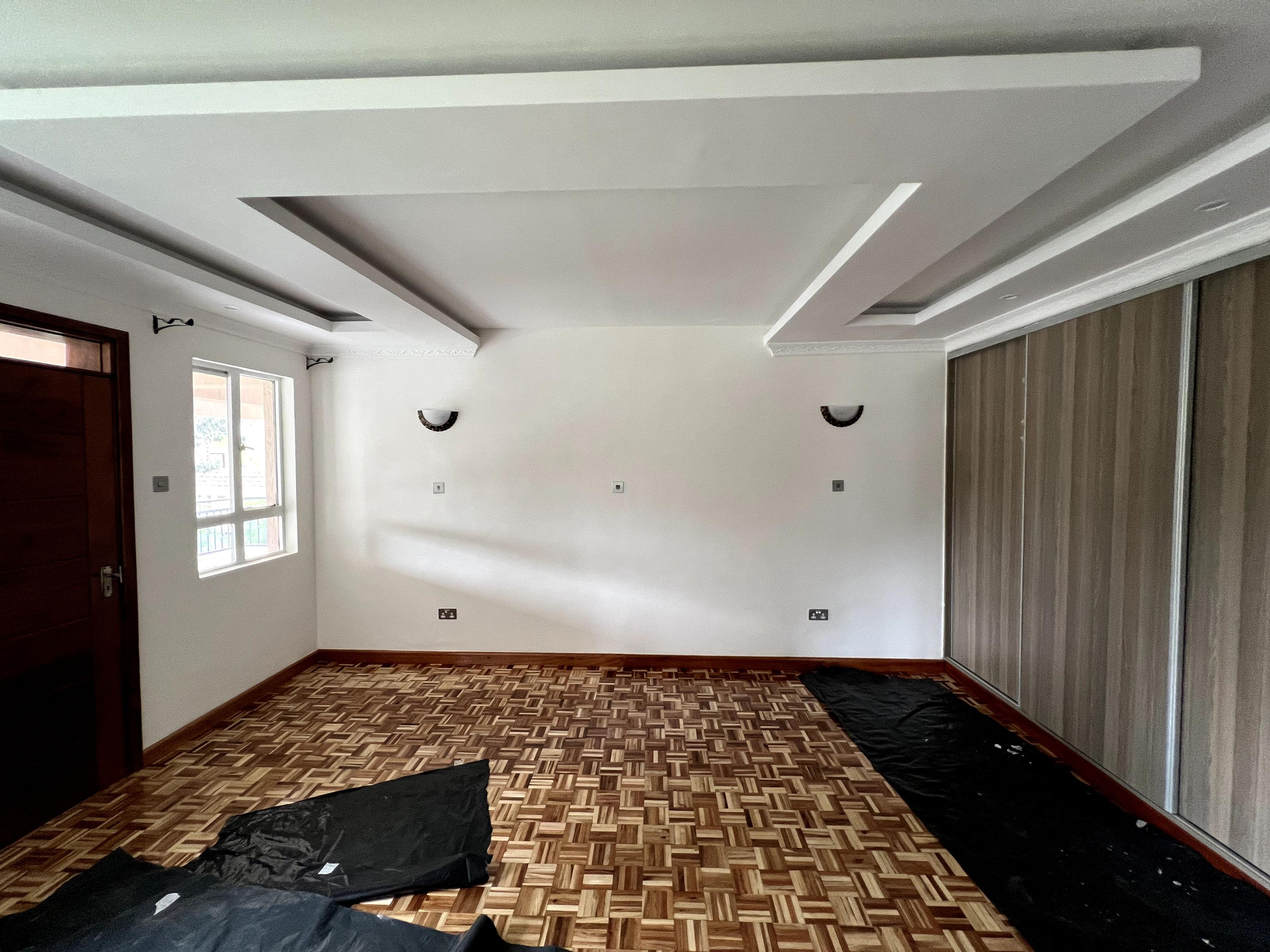 5BR Mansion on Sale in Garden Estate - Image 5