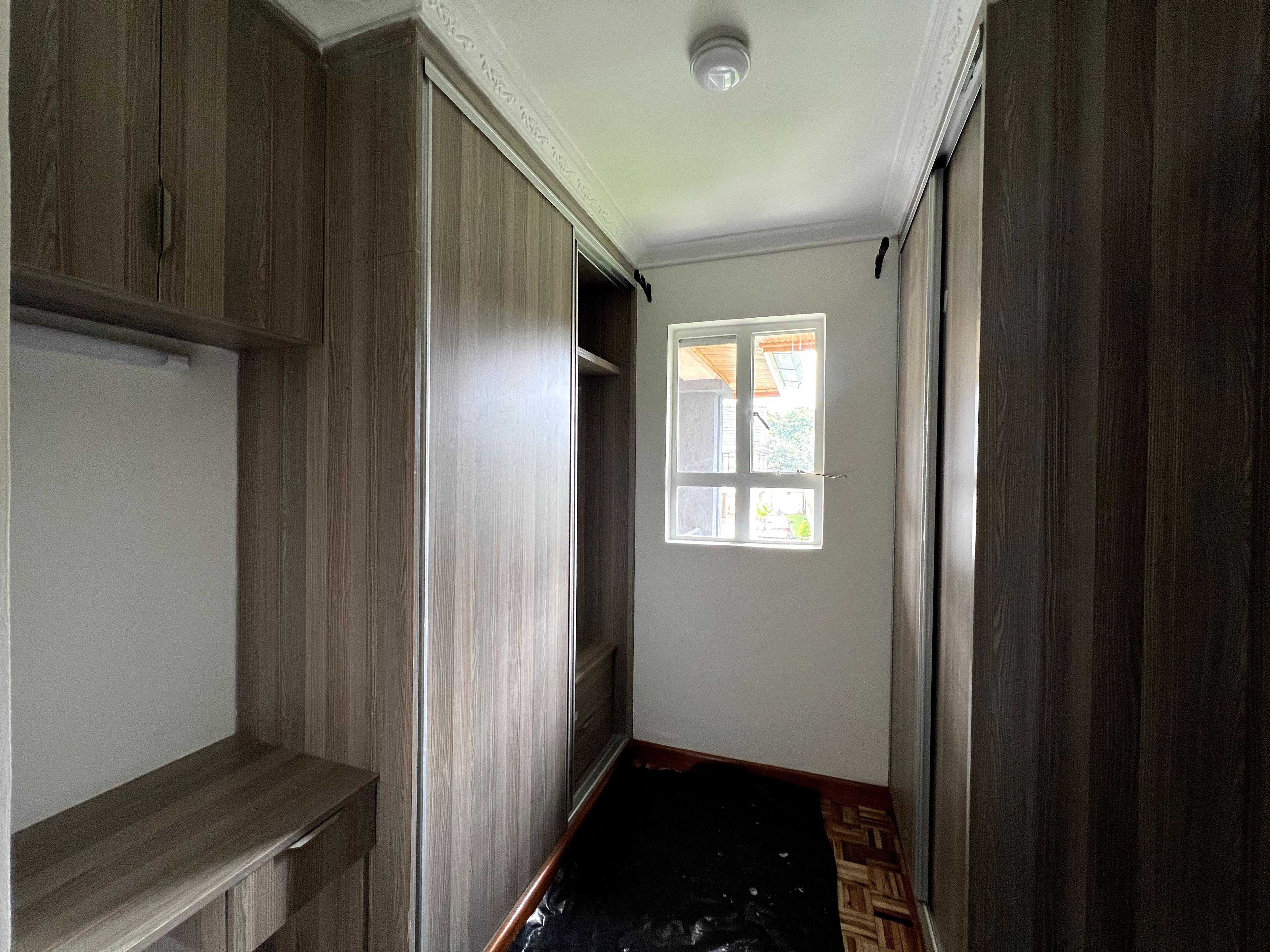 5BR Mansion on Sale in Garden Estate - Image 11