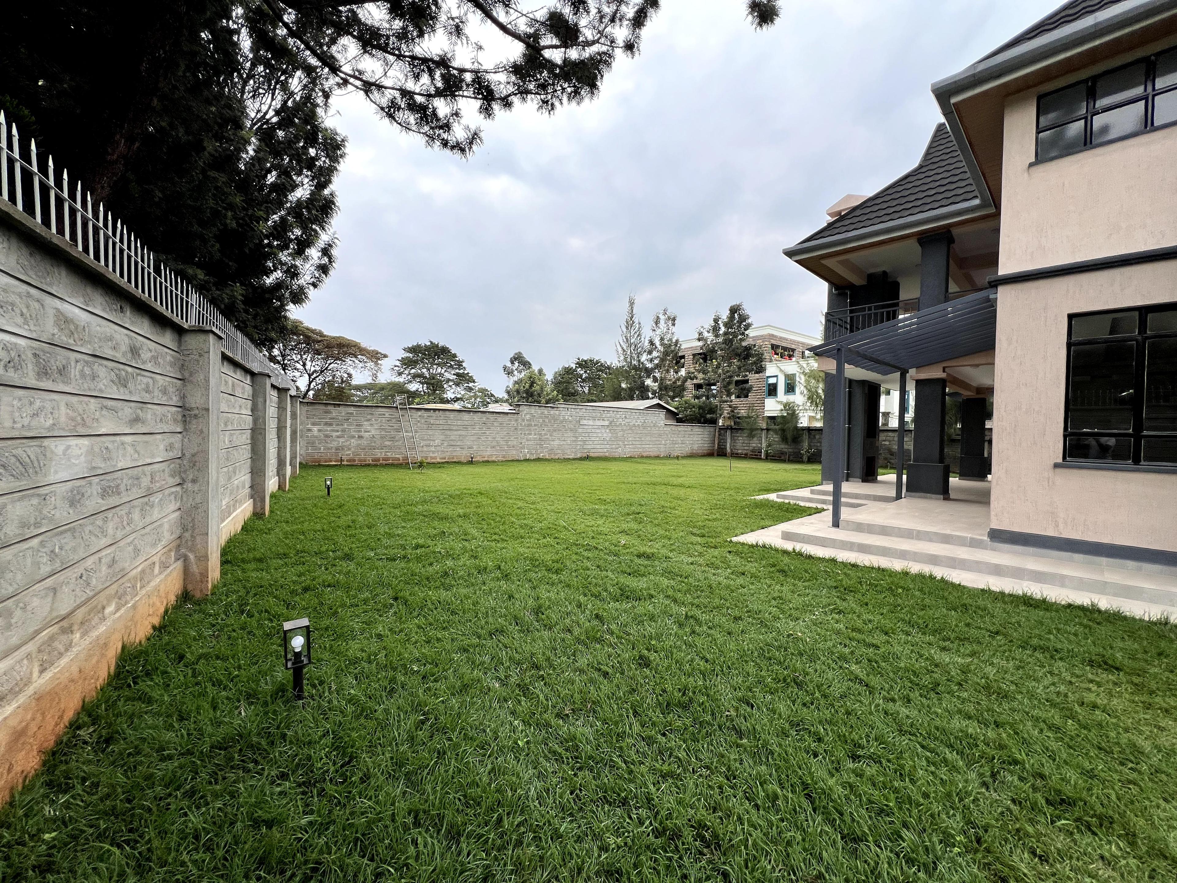5BR Mansion on Sale in Garden Estate - Image 23