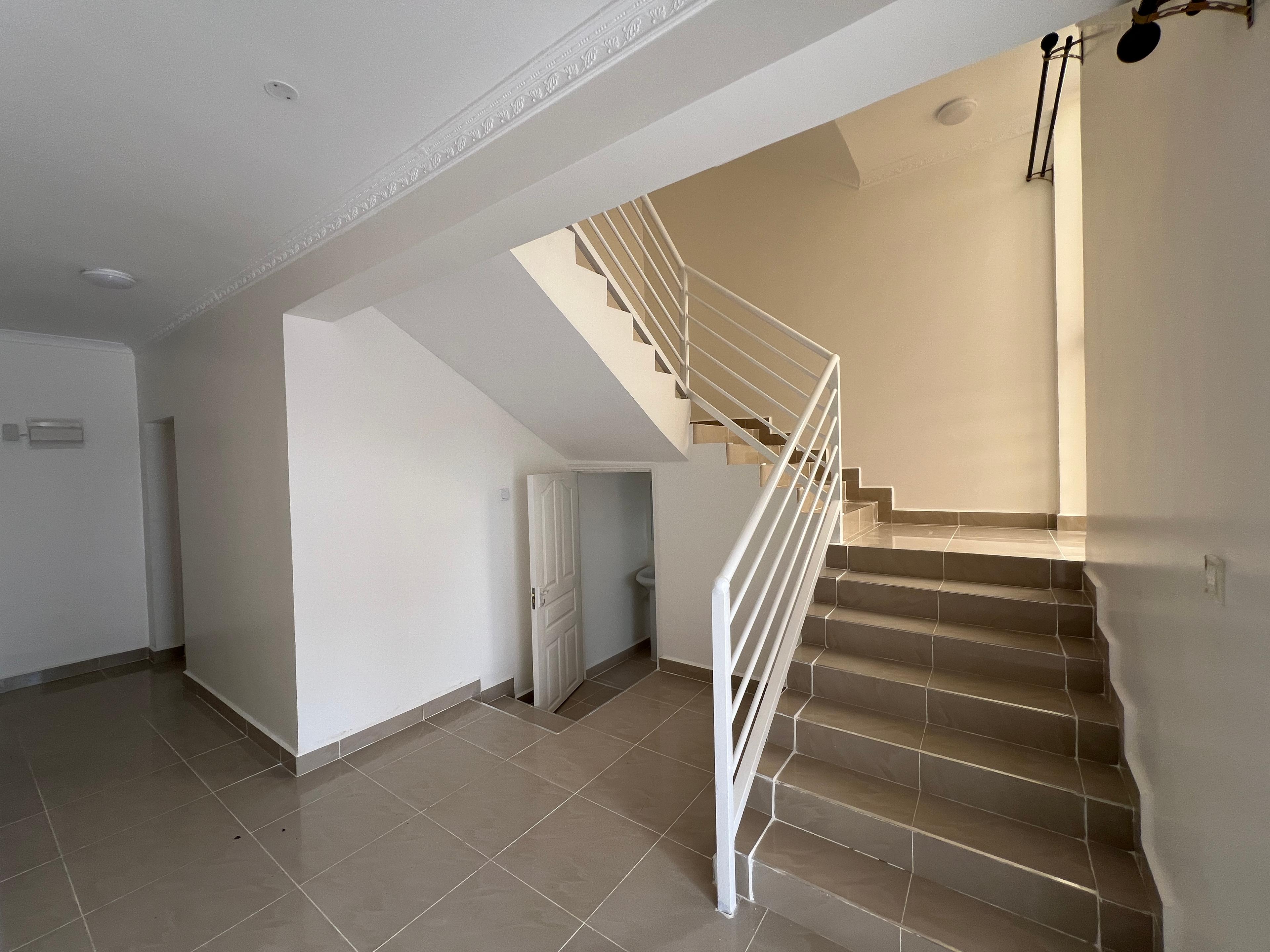  4-Bedroom Homes for Sale in Kitengela - Image 6