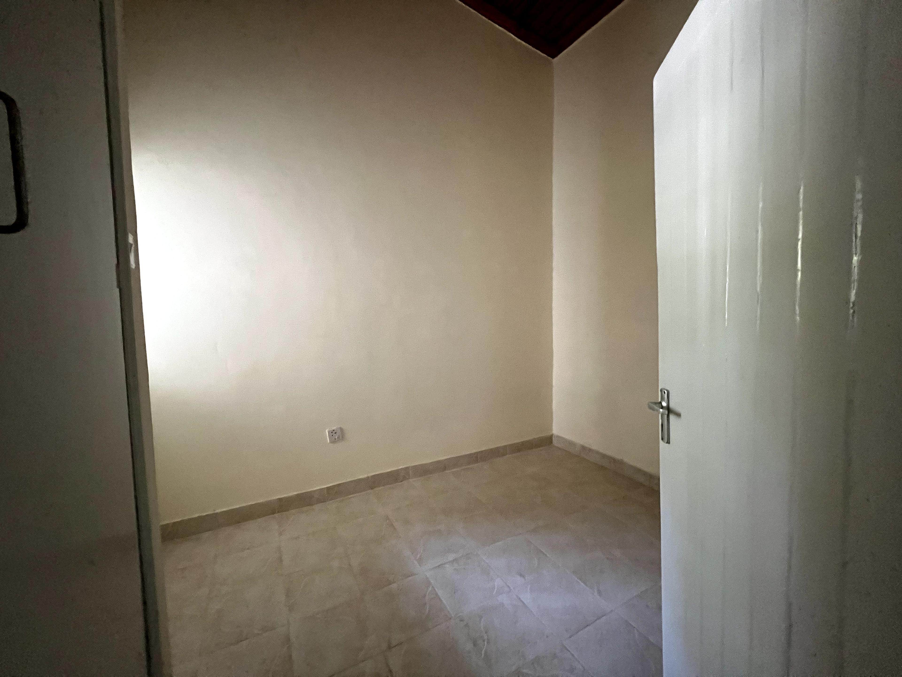 3-Bedroom House for Rent – Karen Bomas - Image 8