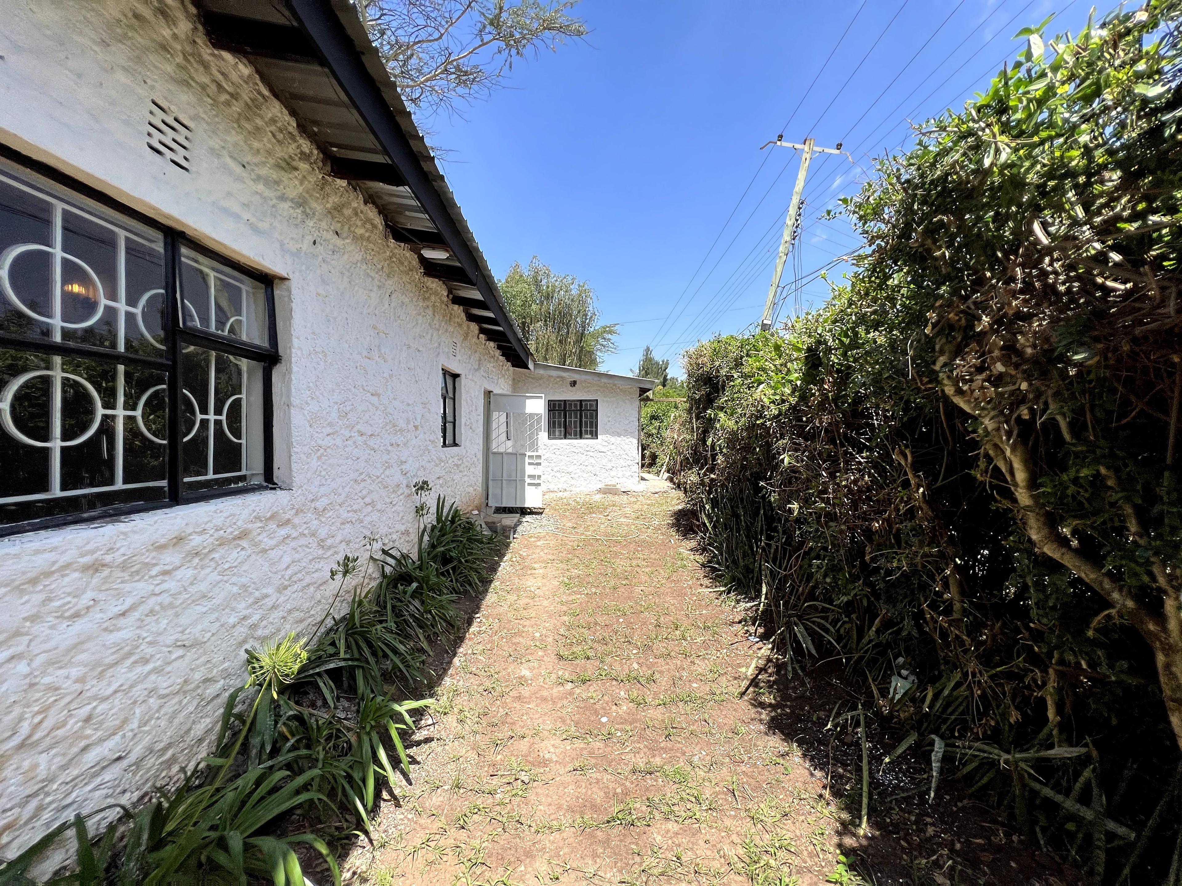 3-Bedroom House for Rent – Karen Bomas - Image 13