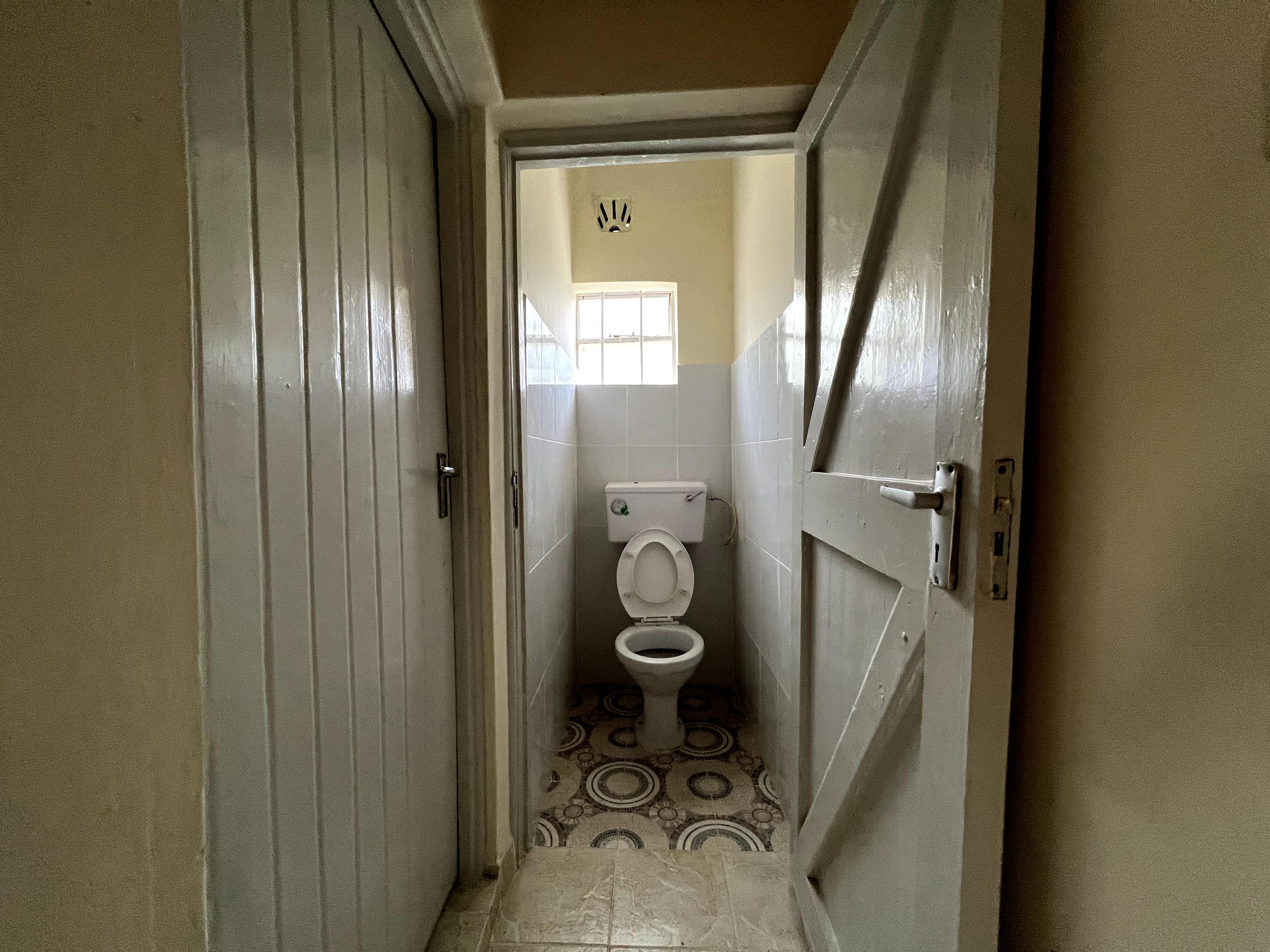 3-Bedroom House for Rent – Karen Bomas - Image 15