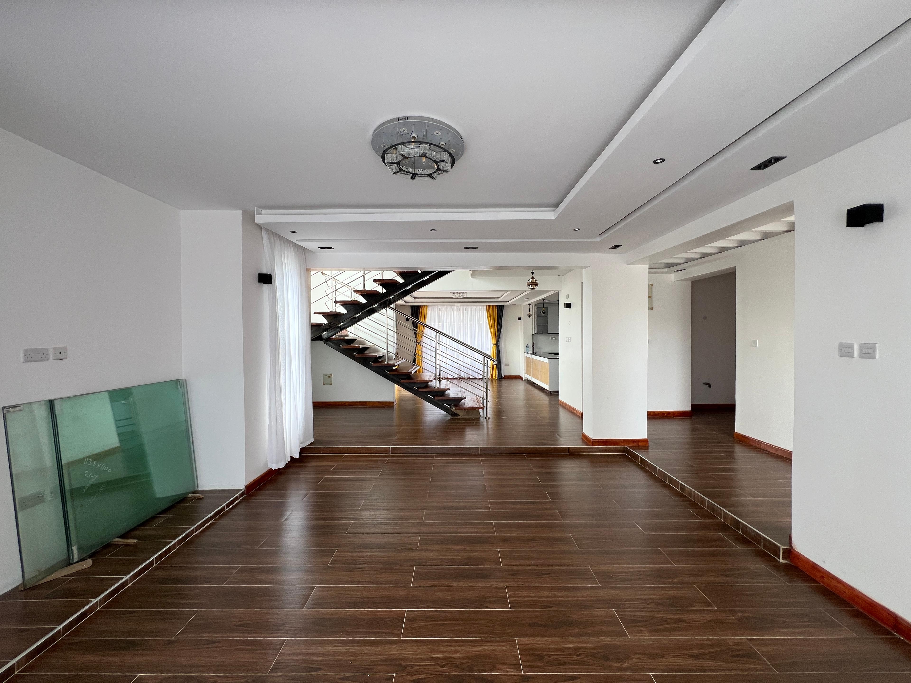  Luxurious Villas for Sale in Kenyatta Road - Image 4