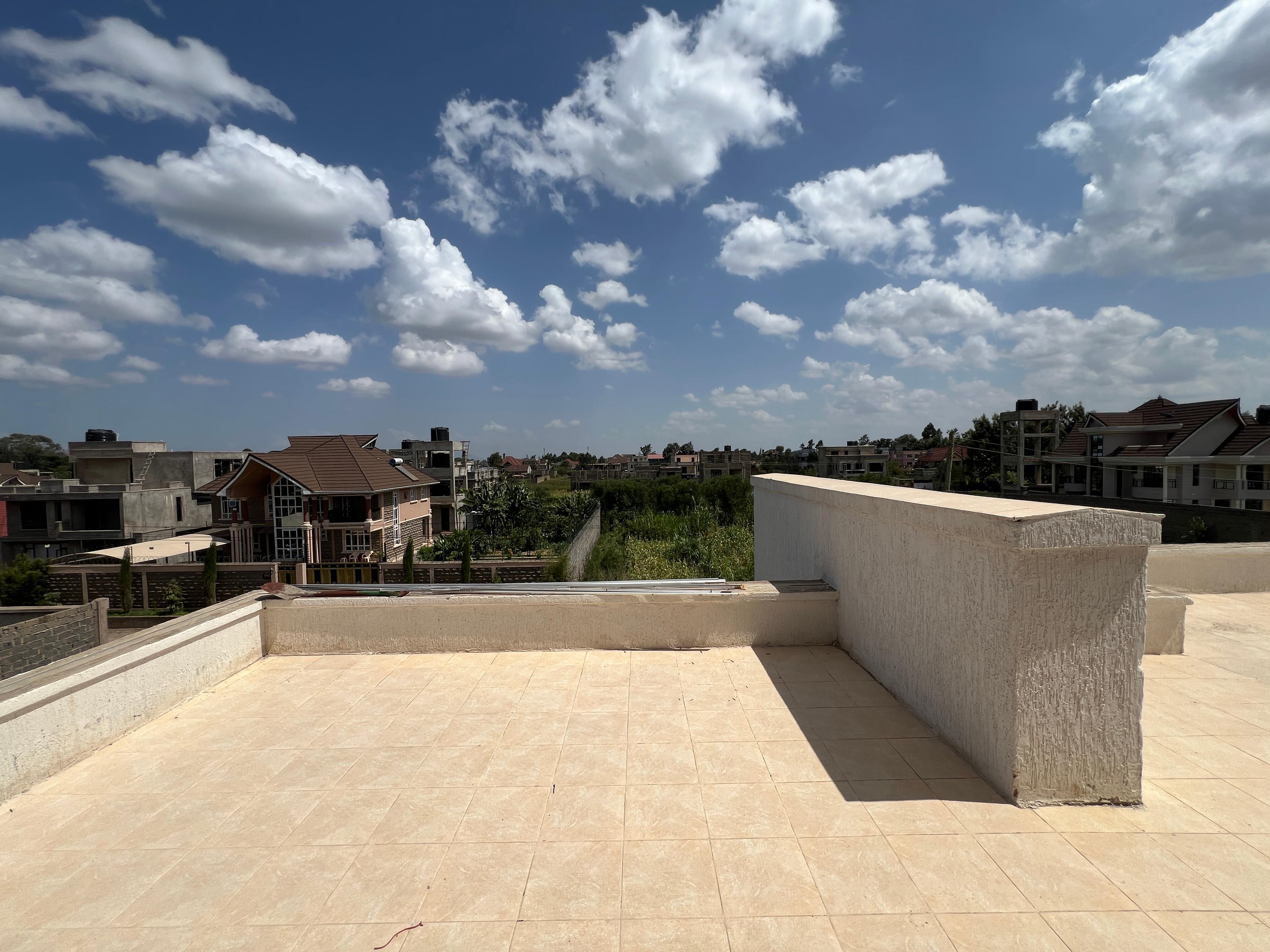  Luxurious Villas for Sale in Kenyatta Road - Image 34