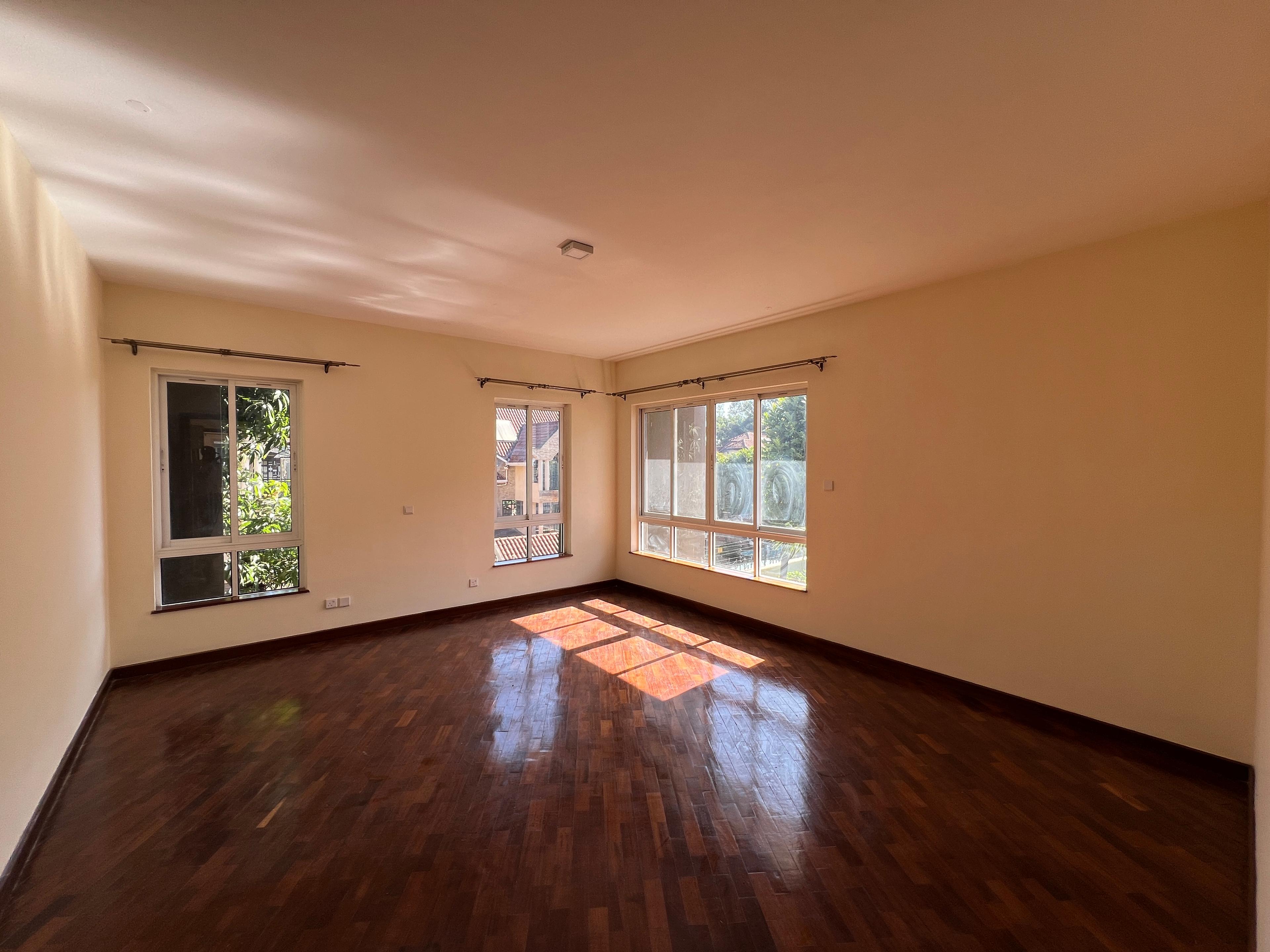5-Bedroom Mansion for Sale in Lavington - Image 22
