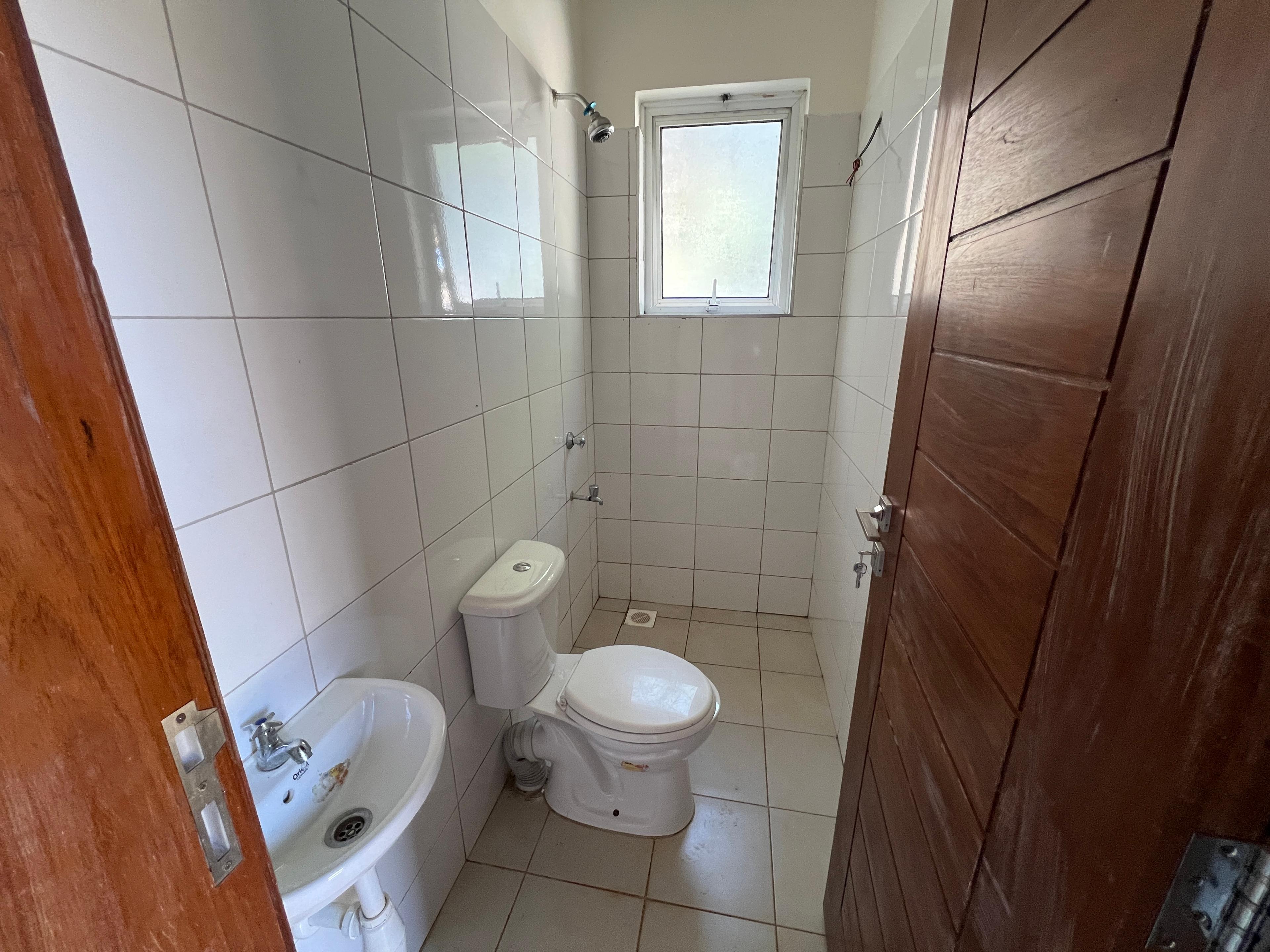 5-Bedroom Mansion for Sale in Lavington - Image 36