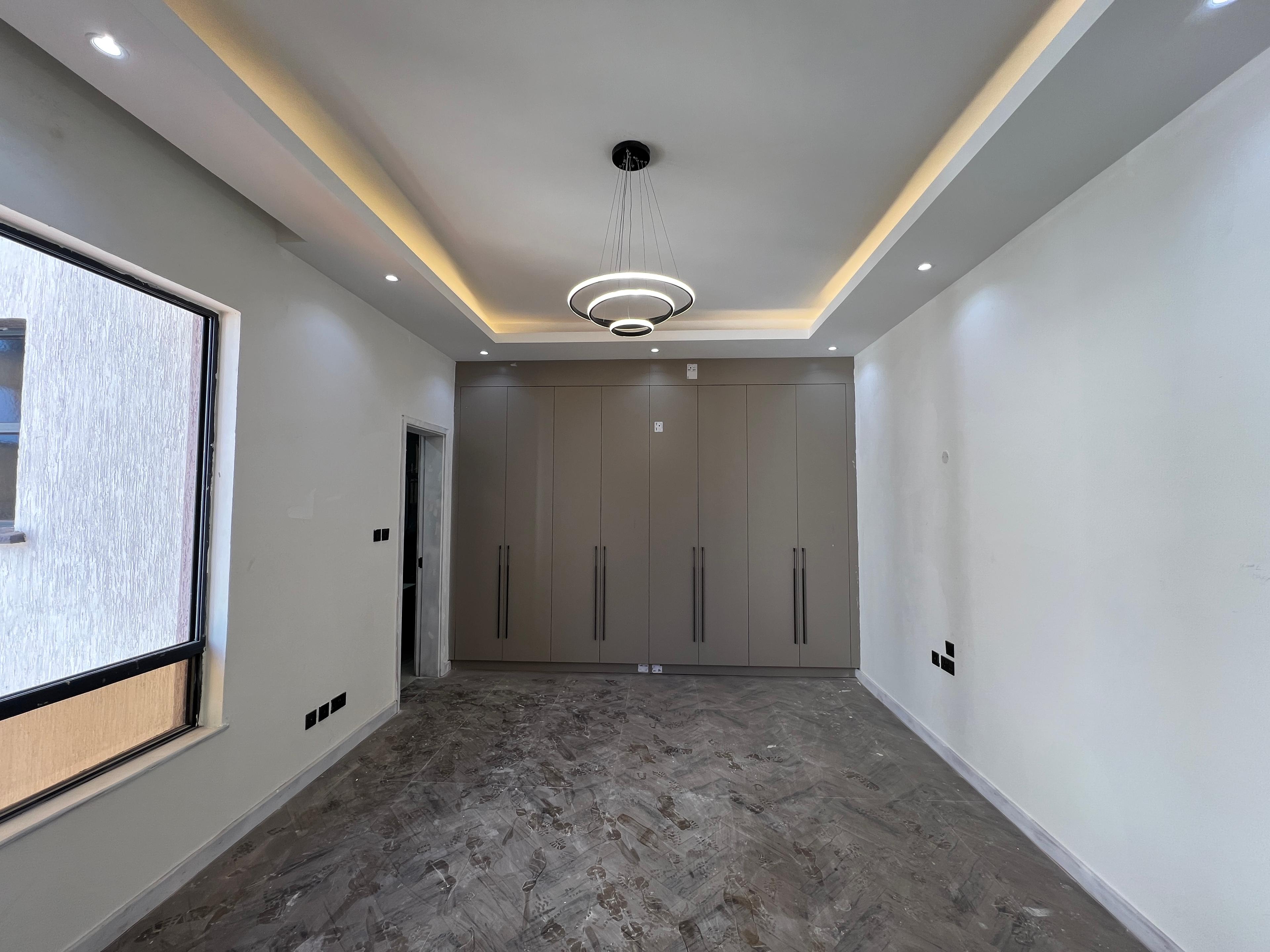 4-Bedroom Mansion for Sale in Lavington - Image 10