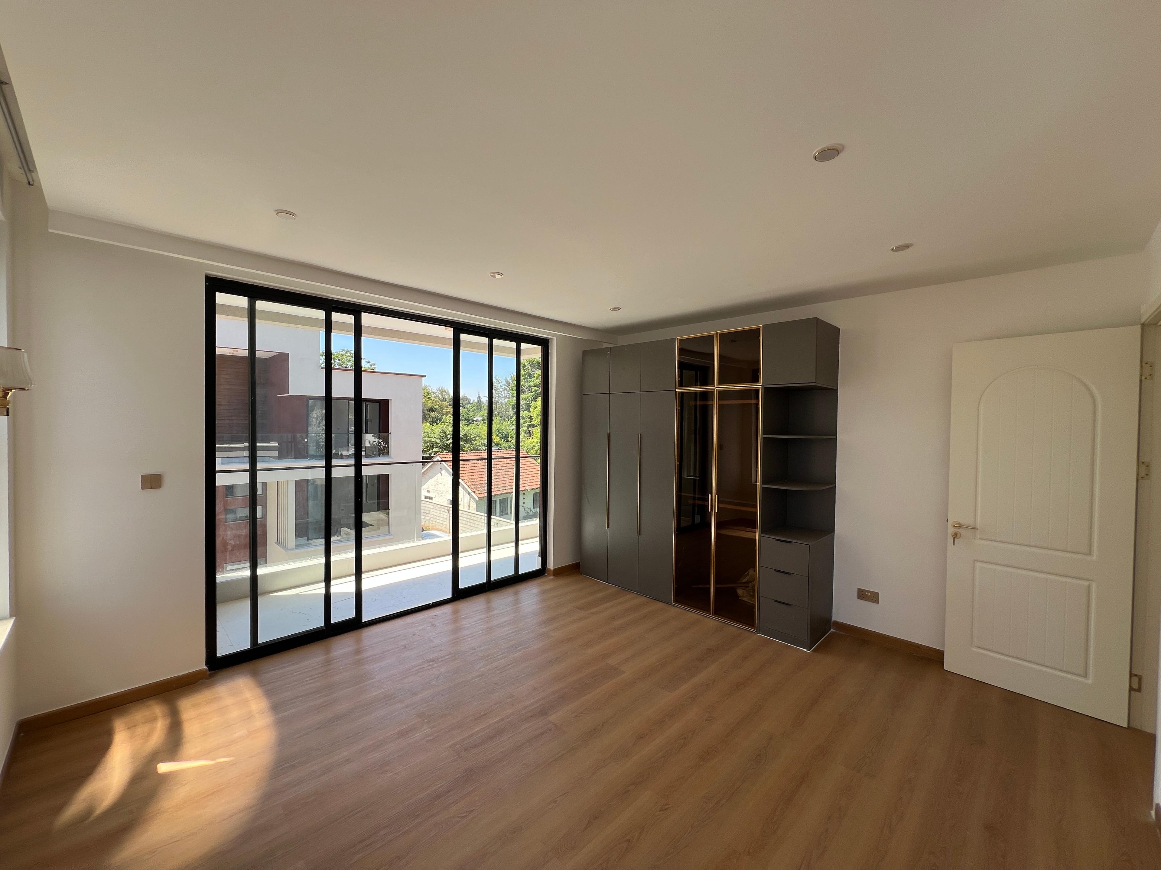 5-Bedroom Mansion for Sale in Lavington - Image 20