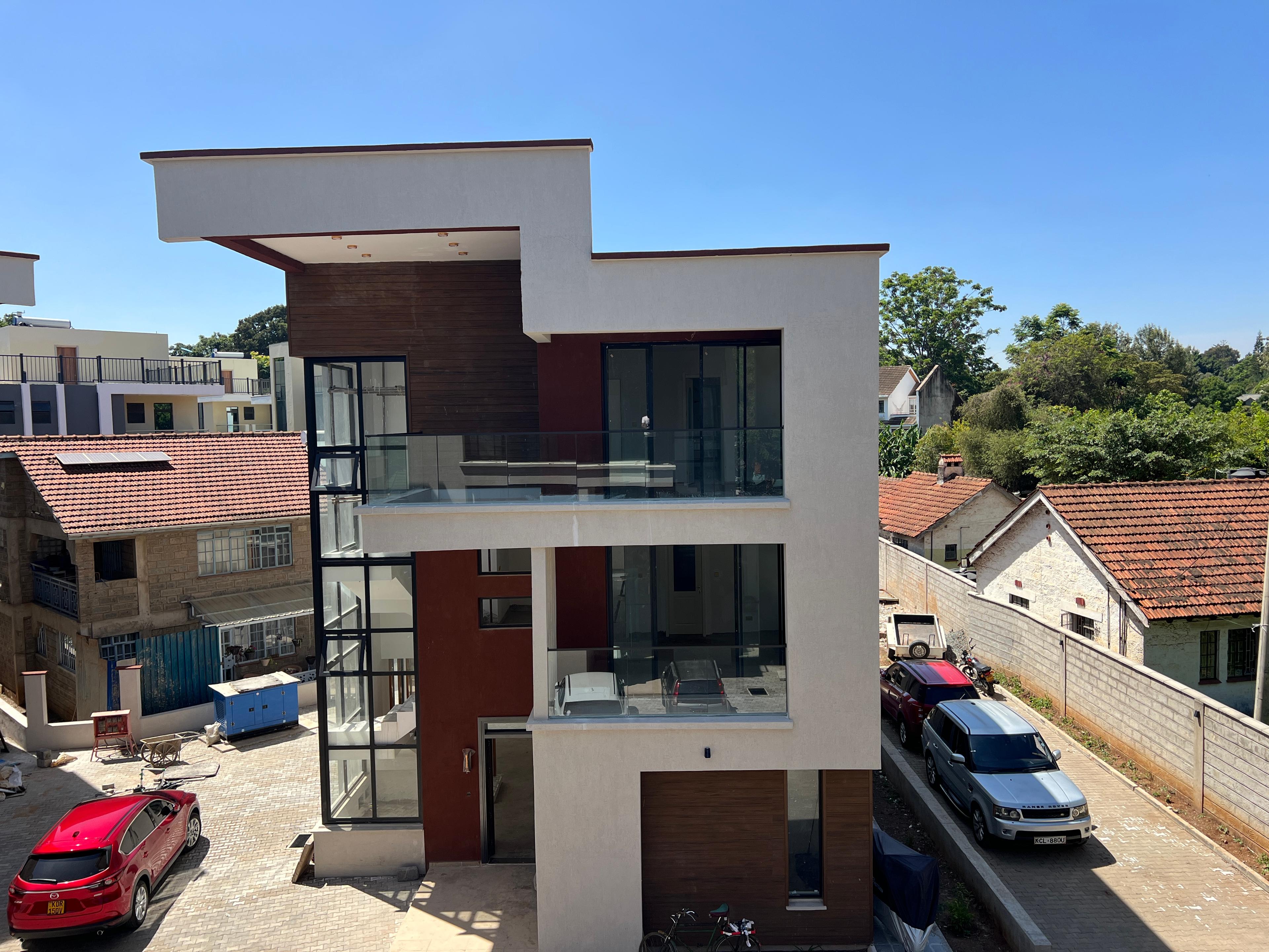 5-Bedroom Mansion for Sale in Lavington - Image 29