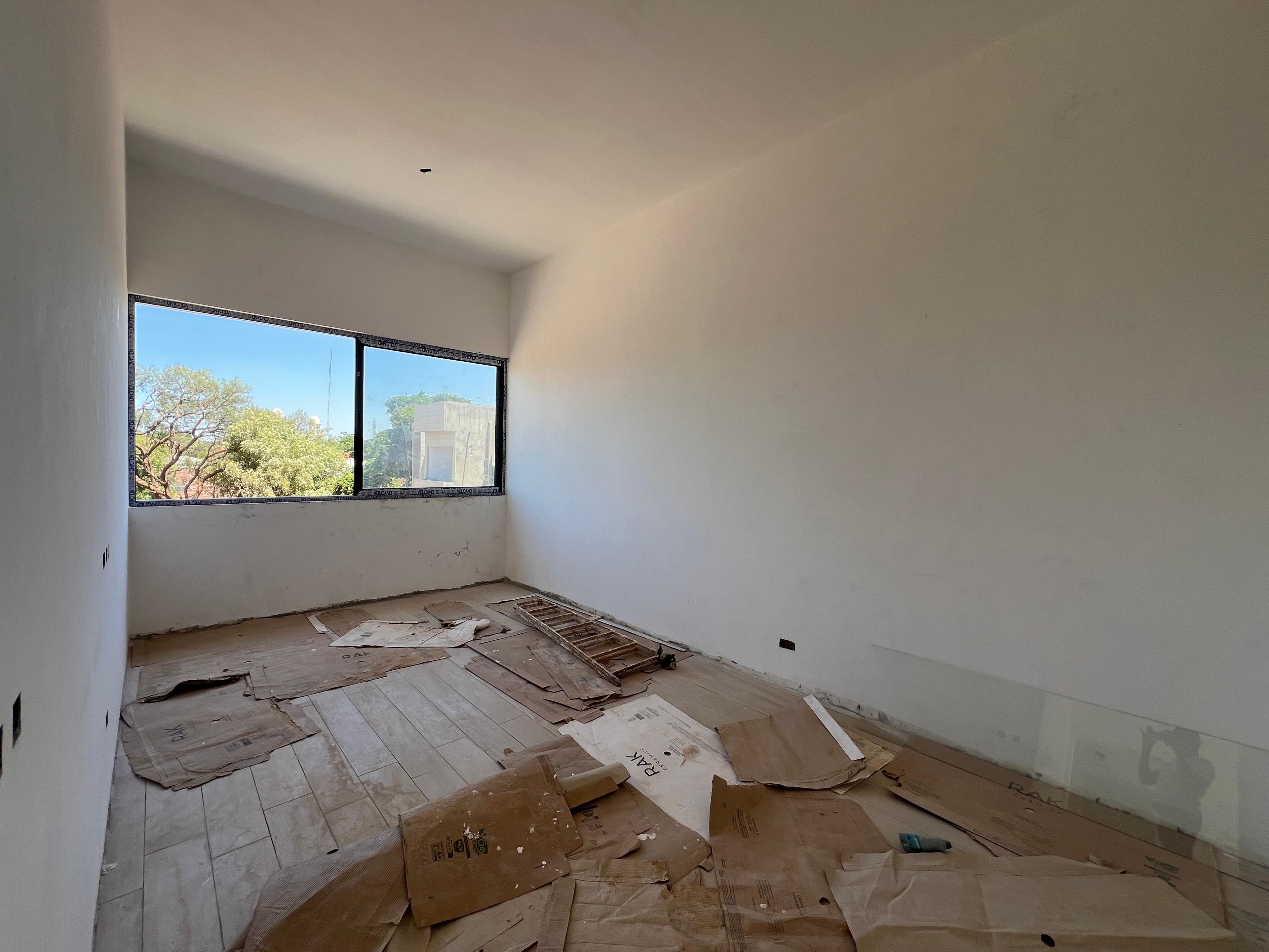 5-Bedroom Mansion for Sale in Lavington - Image 7