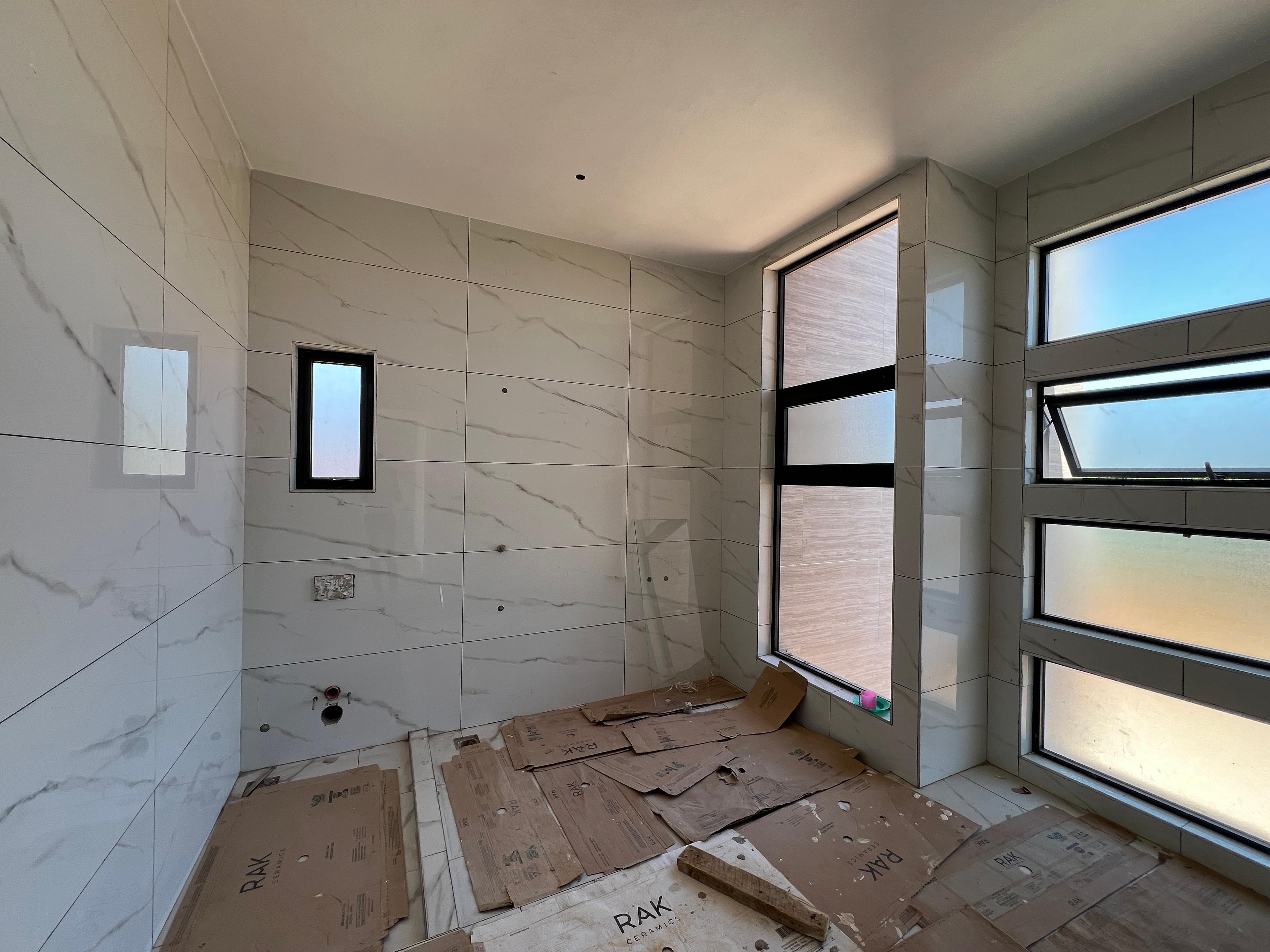 5-Bedroom Mansion for Sale in Lavington - Image 2