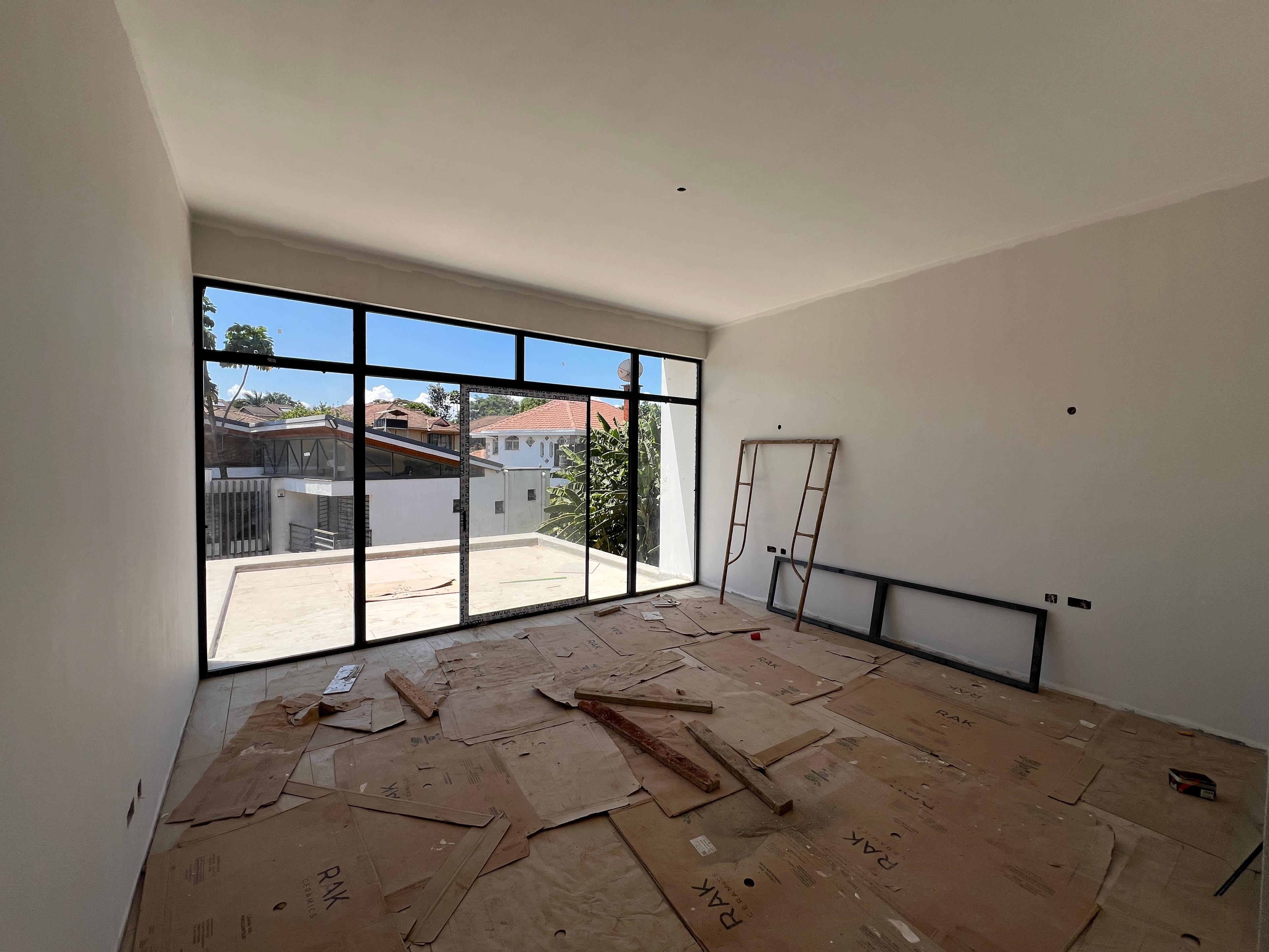5-Bedroom Mansion for Sale in Lavington - Image 12