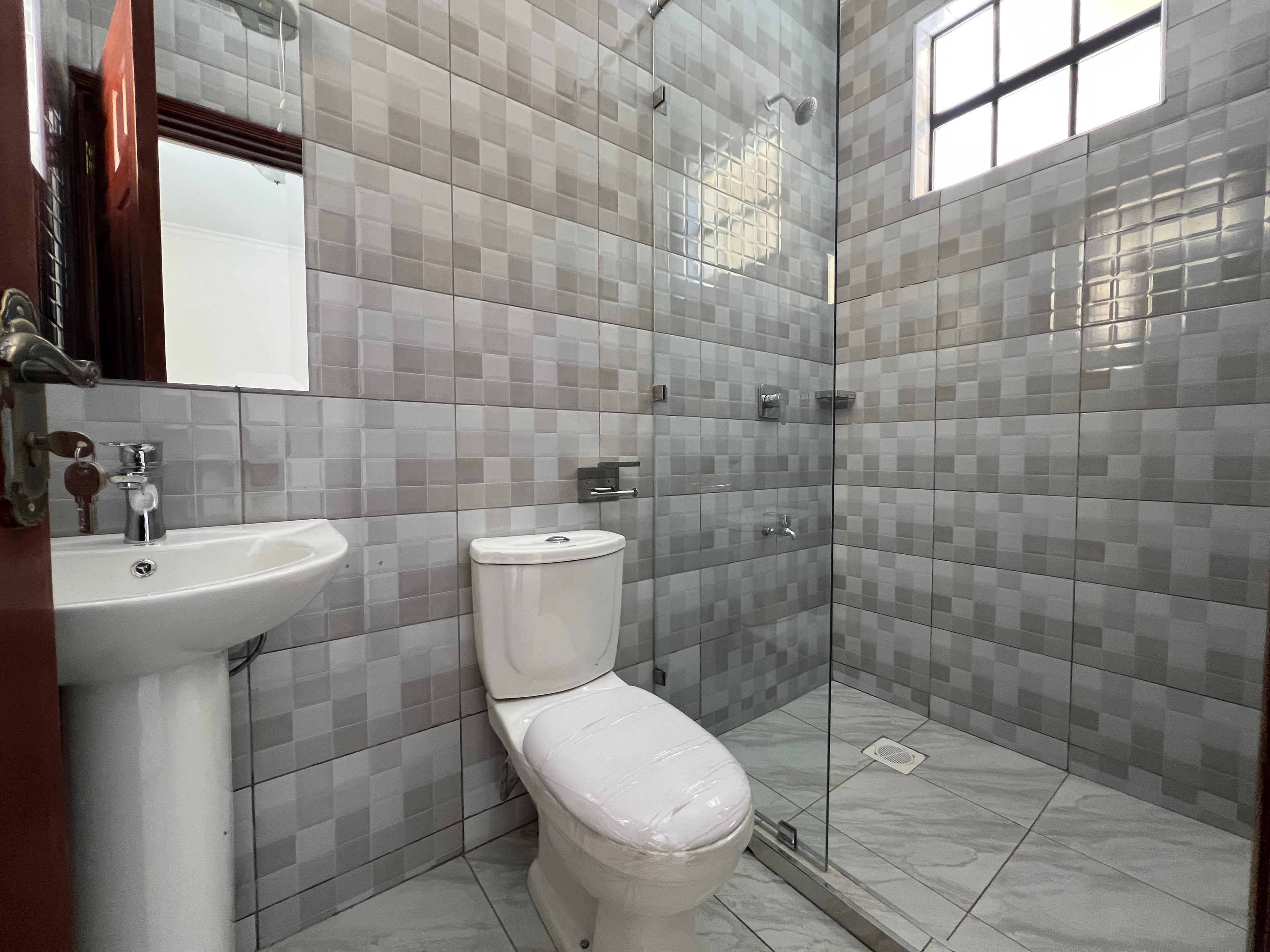 4 BR MANSIONS ON SALE IN NGONG' - Image 5