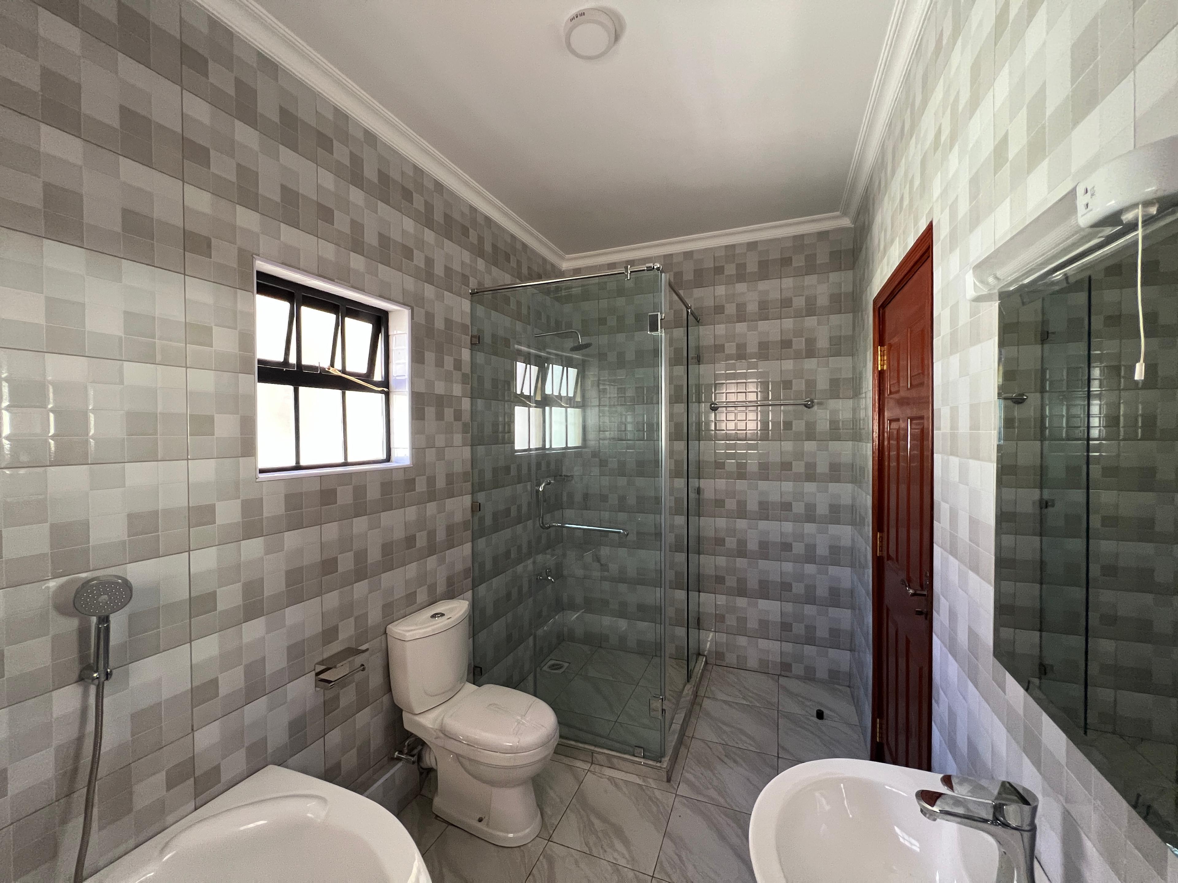 4 BR MANSIONS ON SALE IN NGONG' - Image 34