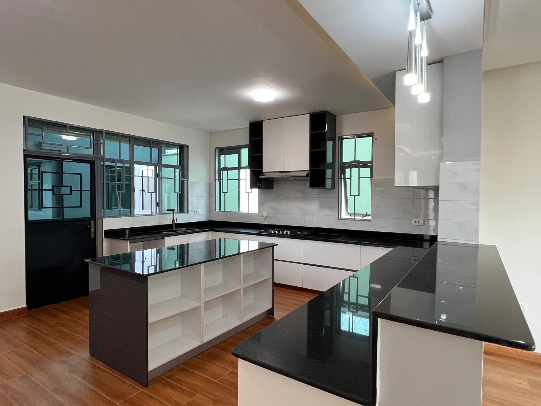 4 BR MANSIONATTE IN THIKA - Image 26