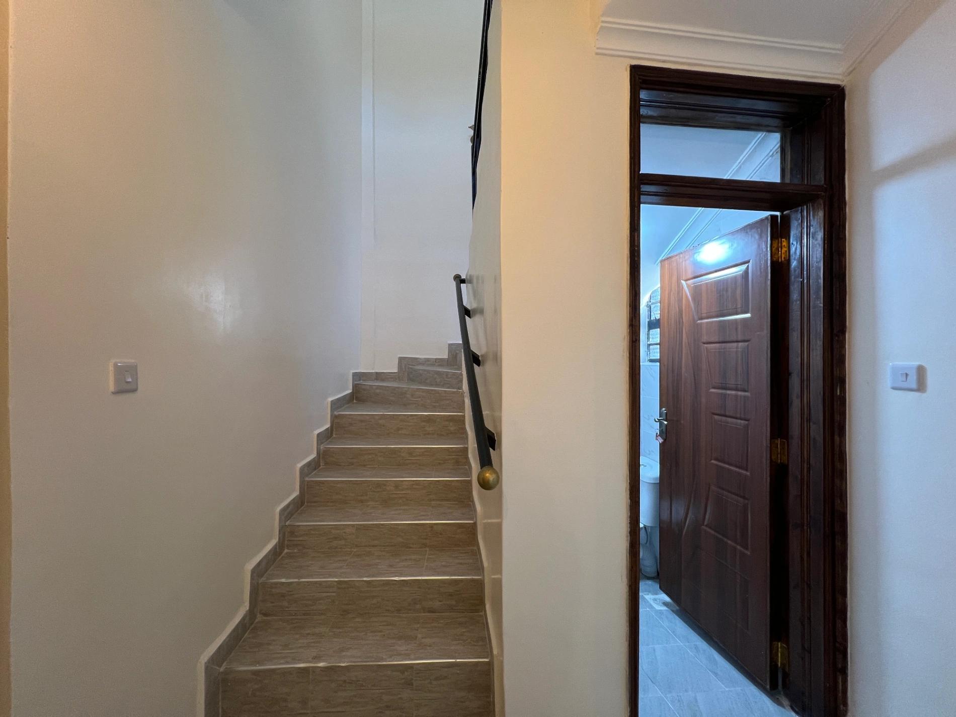 BUILD YOUR OWN HOME - Image 22