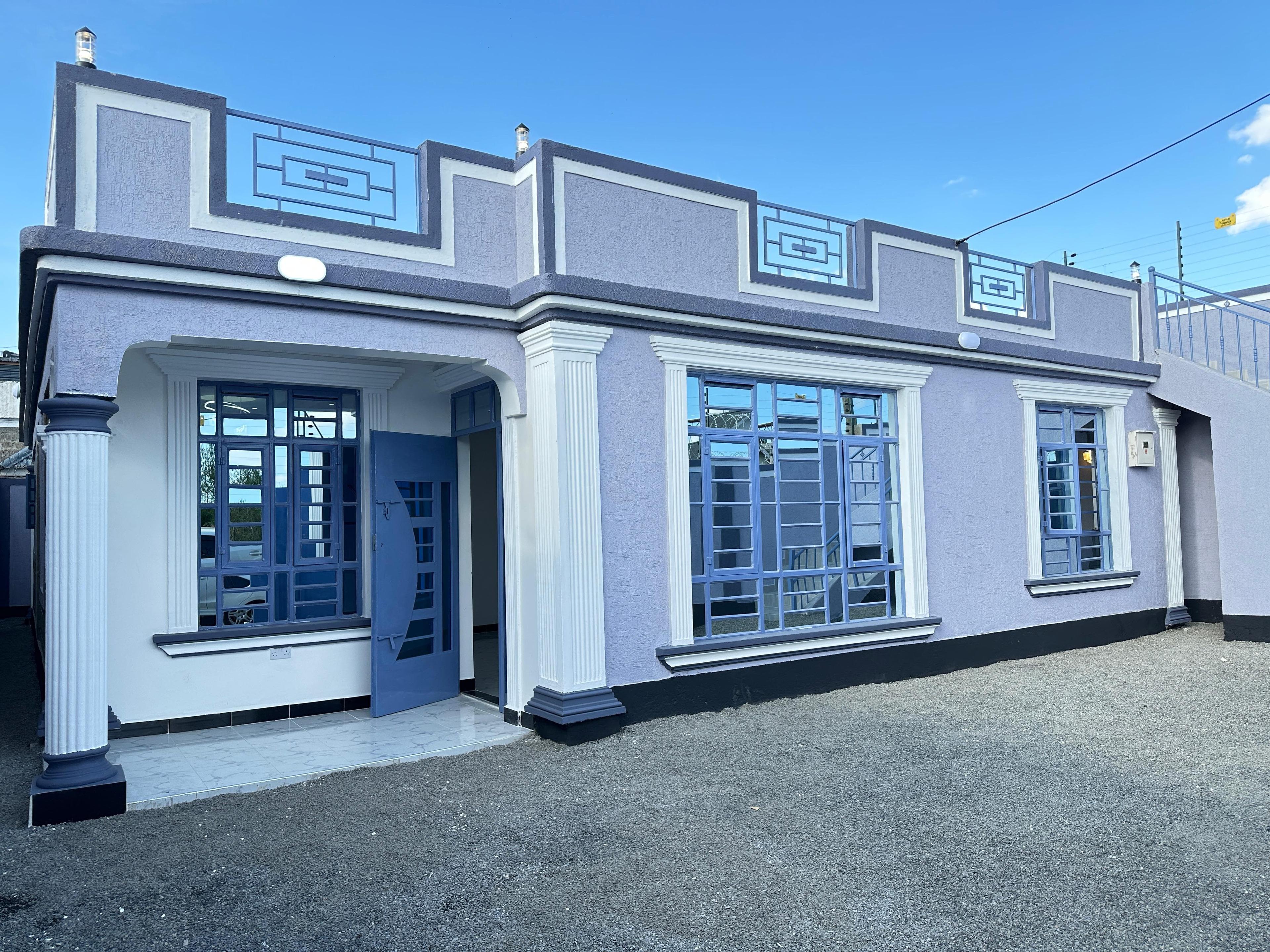 3BR Bungalow on Sale in Matangi Murera - Image 1