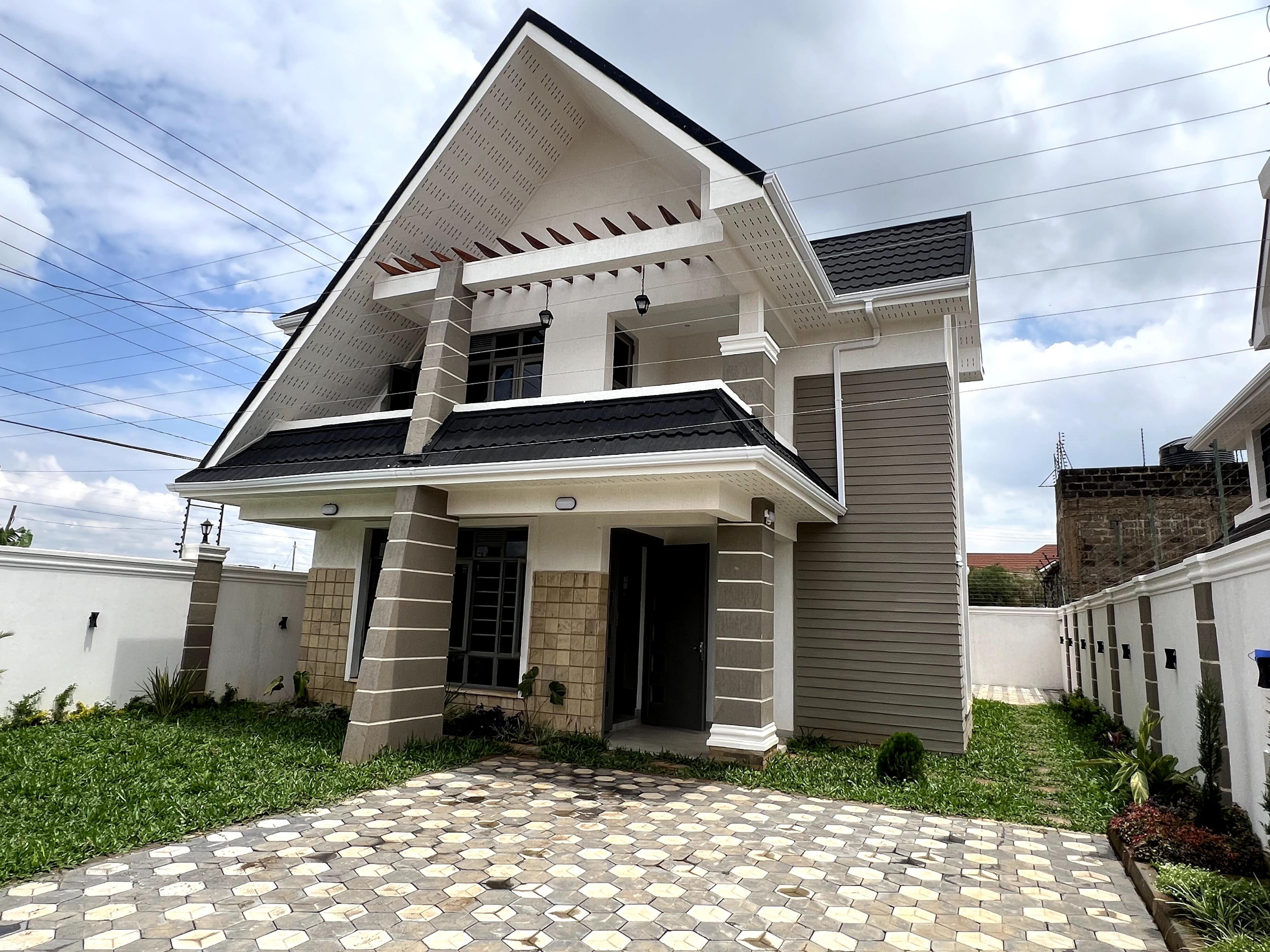 4-Bedroom Villas in Membley Estate - Image 2