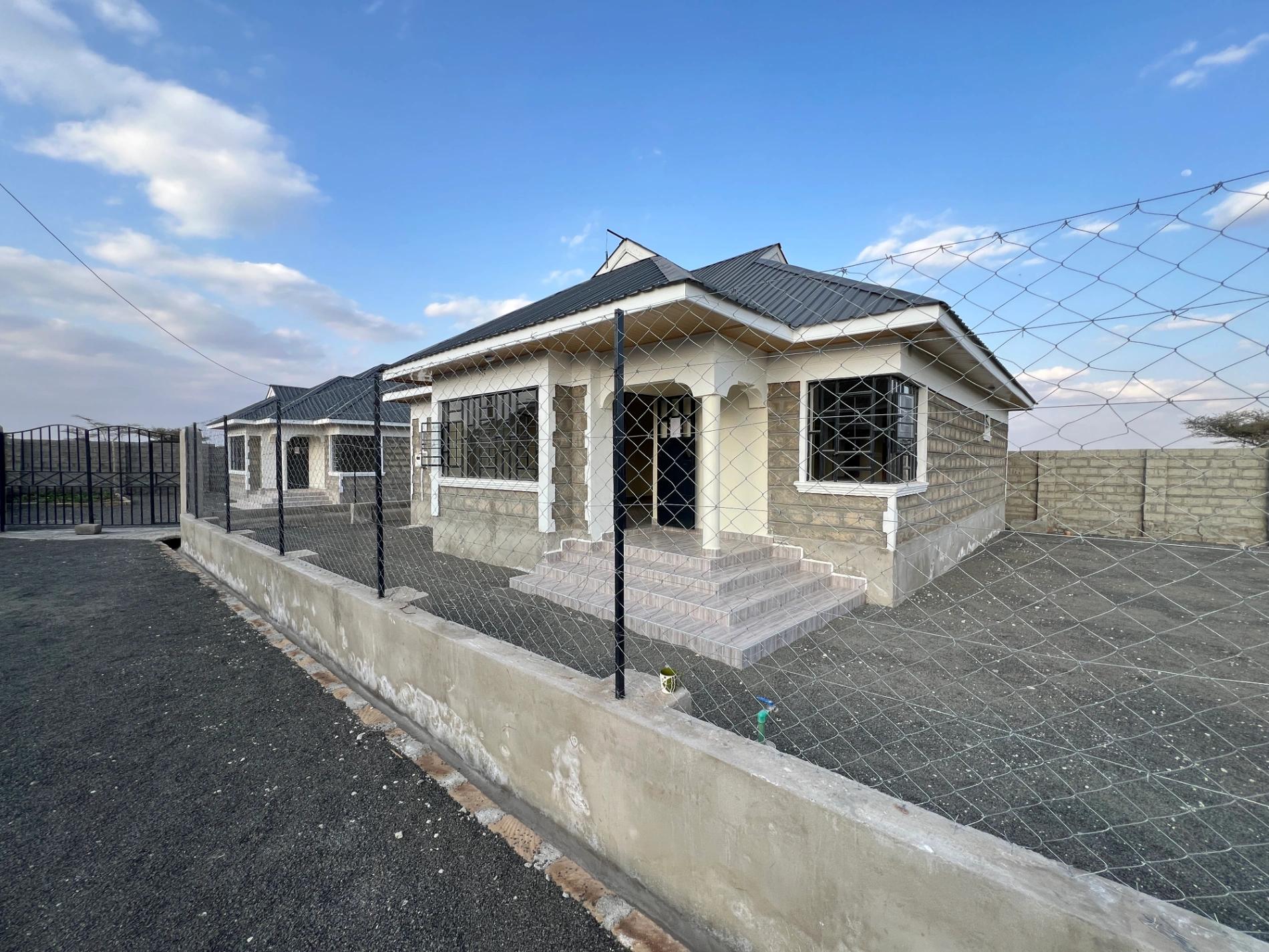 3 Bedroom Bungalows on Sale in Kitengela - Image 1