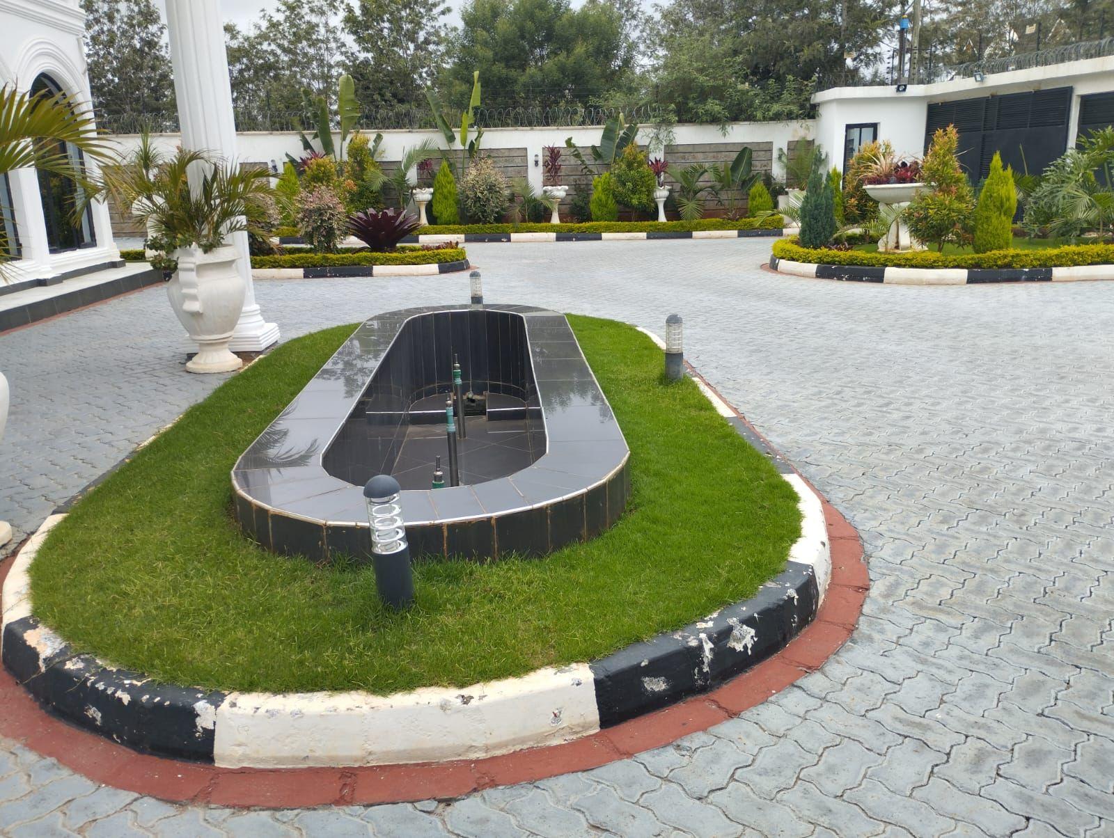 7 BR Mega Mansion on Sale on Karen  - Image 15