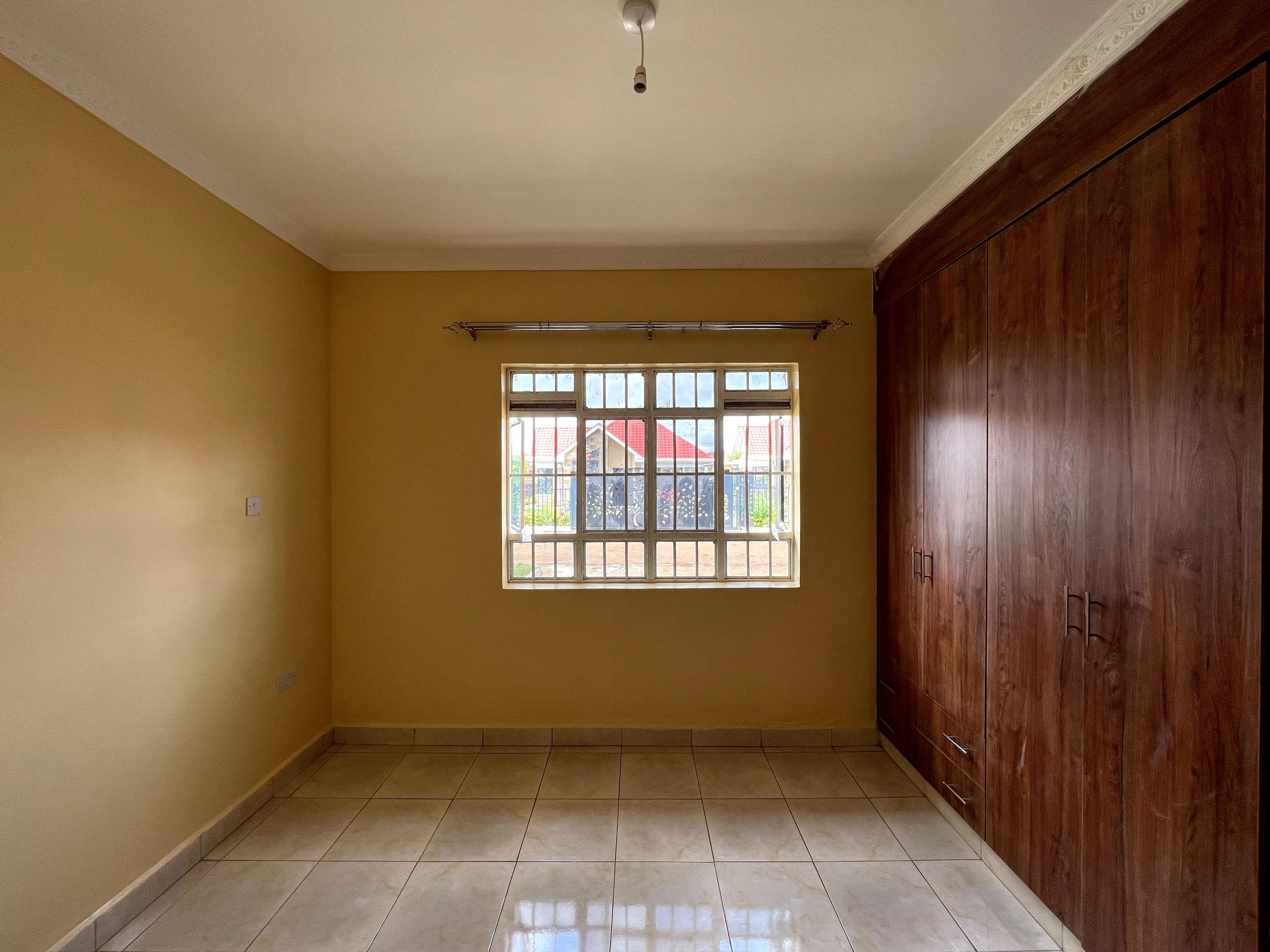 3 BR BUNGALOWS FOR SALE IN KENYATTA ROAD - Image 3