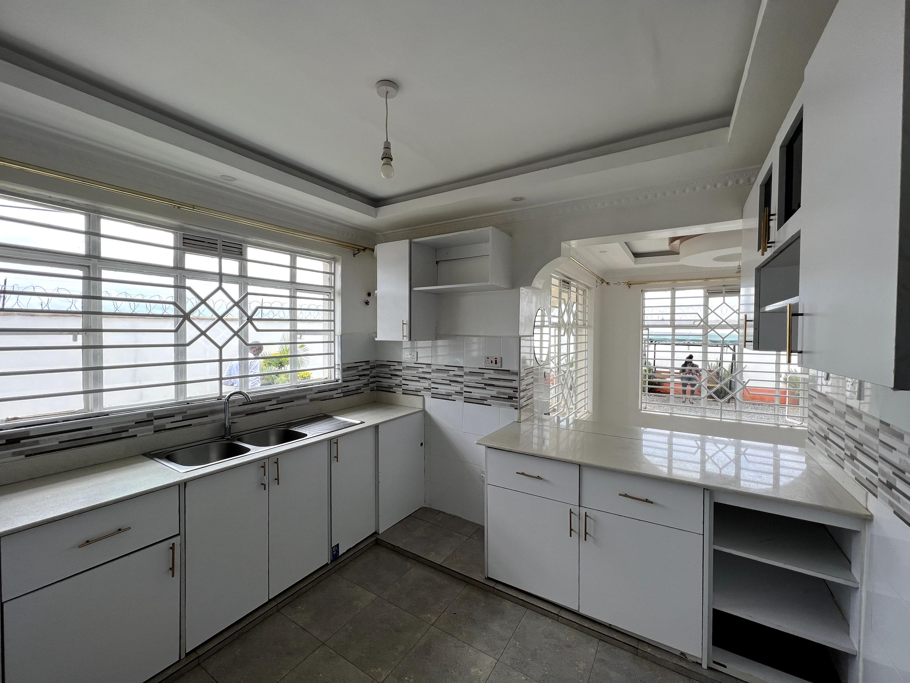3 BR BUNGALOW ON SALE IN JUJA  - Image 10