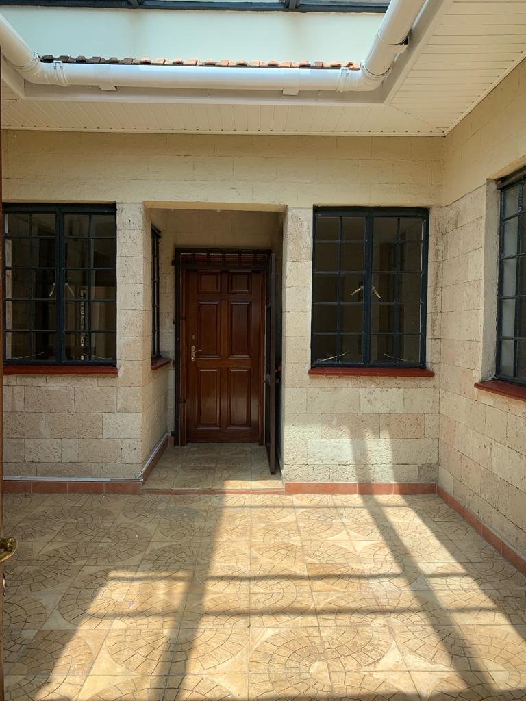 4-Bedroom Duplex with Detached SQ to Let- Riara Road - Image 7