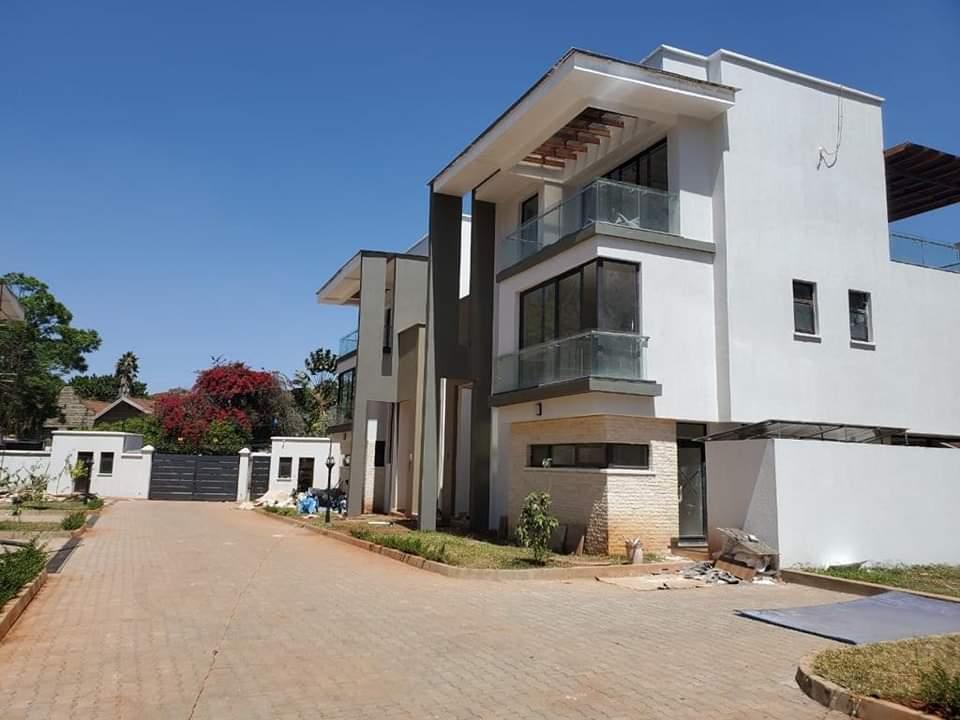 5-Bedroom Townhouse for Sale in Lavington - Image 3
